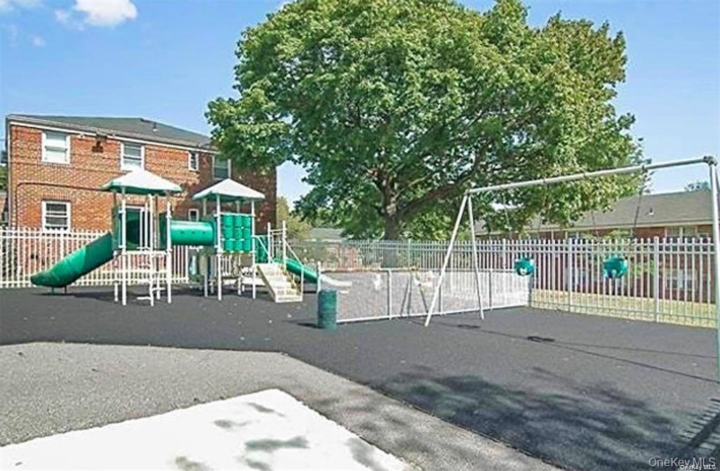 224-65 Kingsbury Avenue # B, Bayside, NY 11364