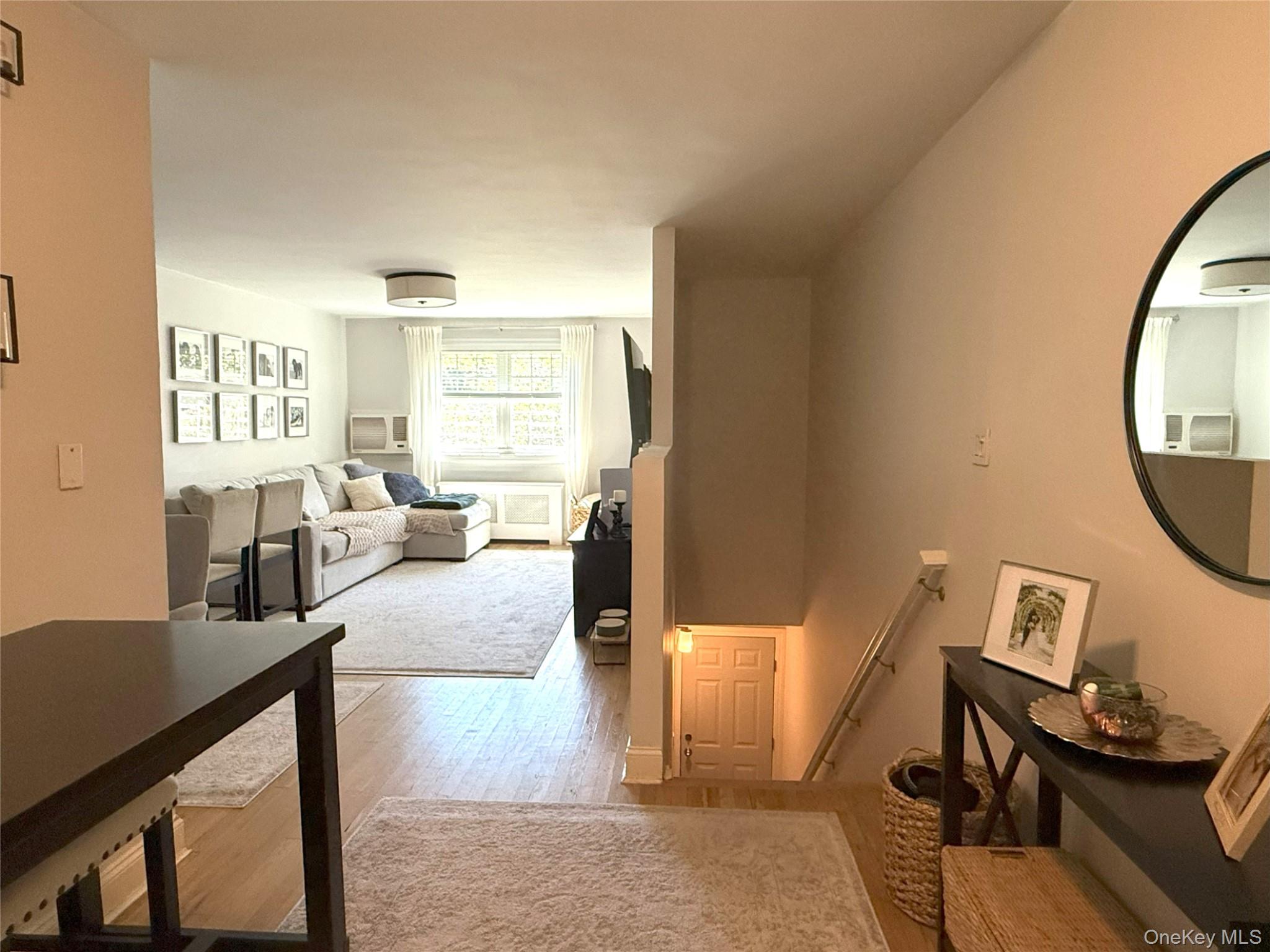 224-65 Kingsbury Avenue # B, Bayside, NY 11364