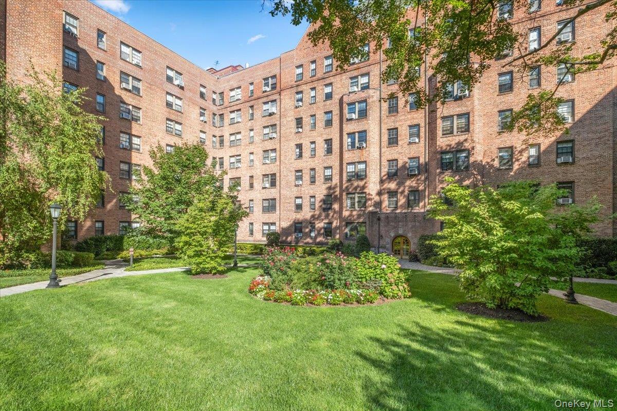 178 Garth Road # TL, Scarsdale, NY 10583