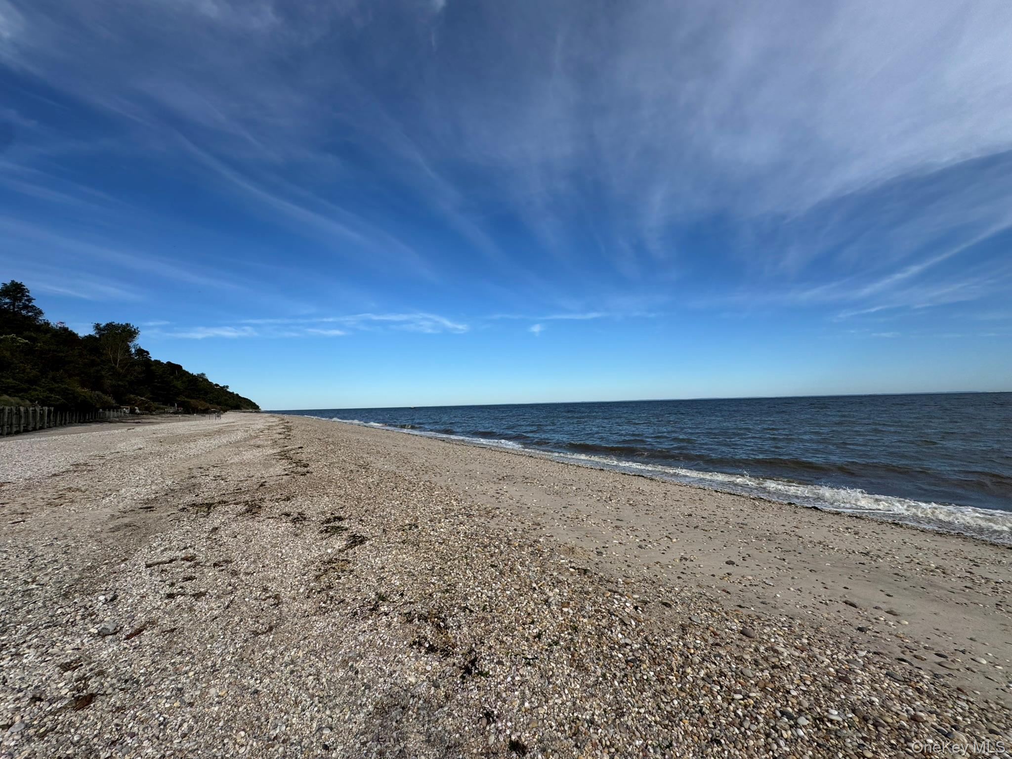 27 Evergreen Road, Rocky Point, NY 11778