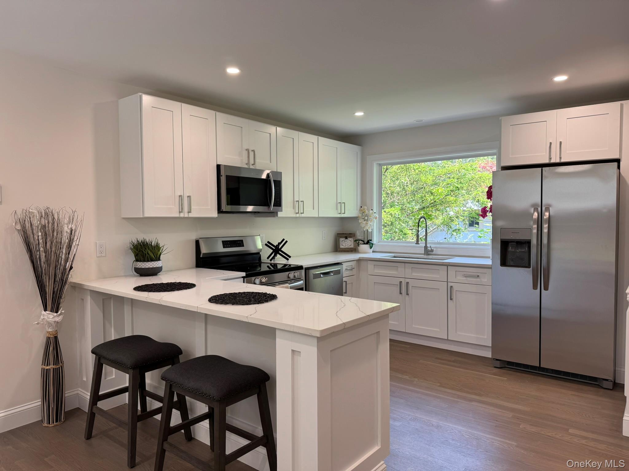 27 Evergreen Road, Rocky Point, NY 11778