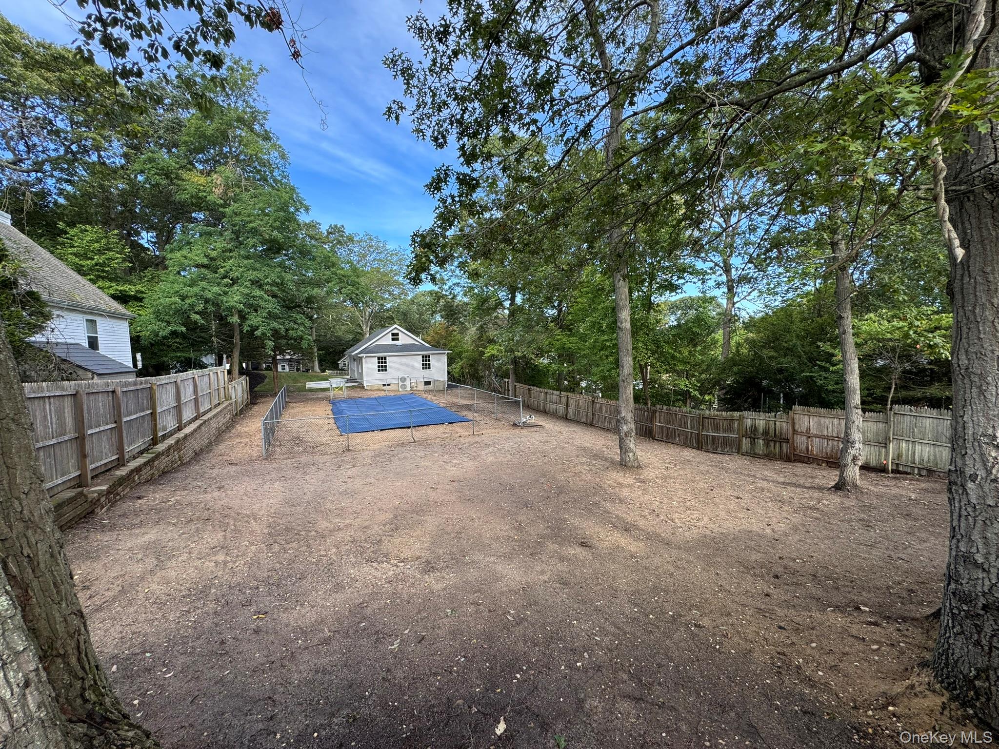 27 Evergreen Road, Rocky Point, NY 11778