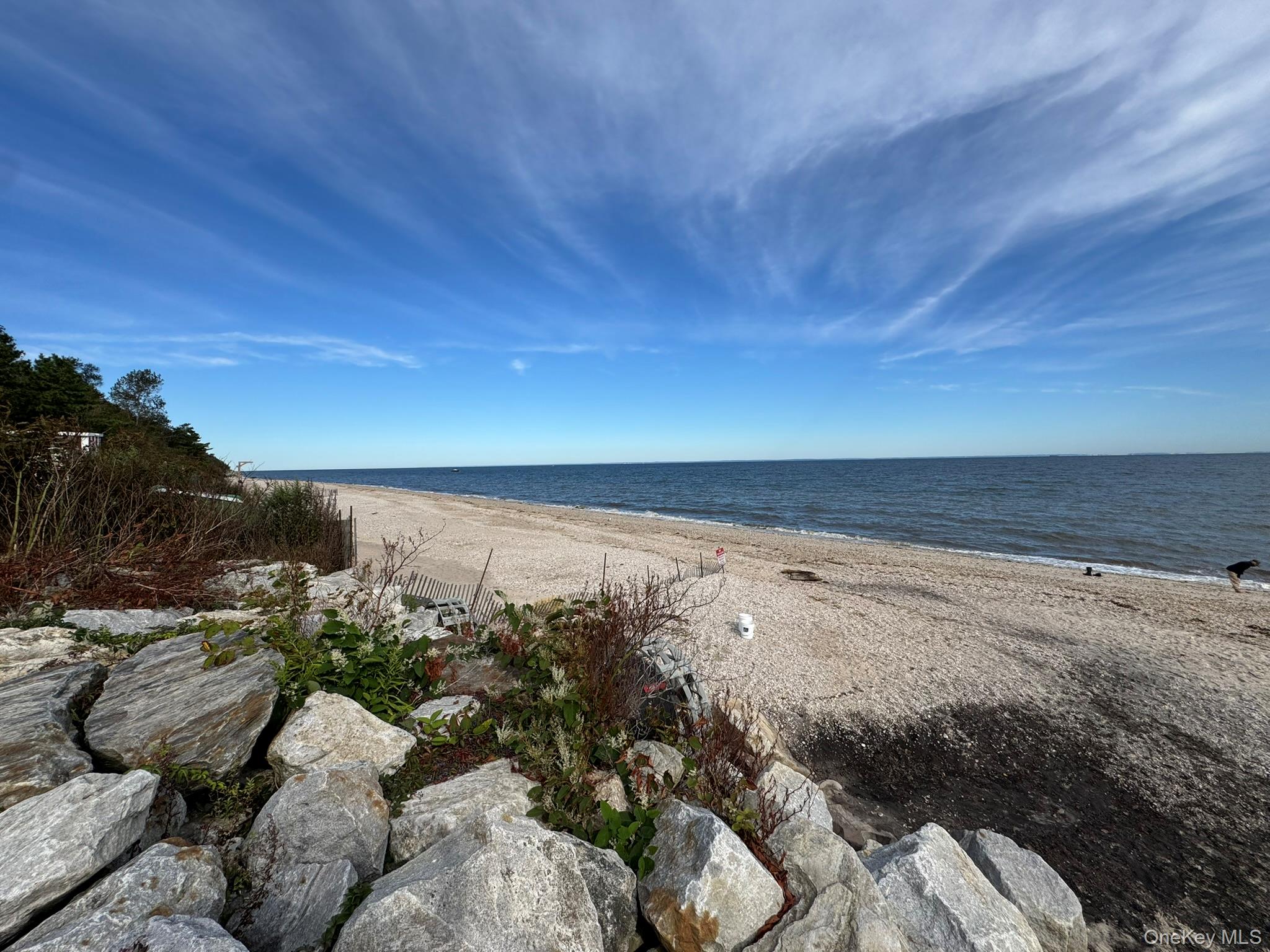 27 Evergreen Road, Rocky Point, NY 11778