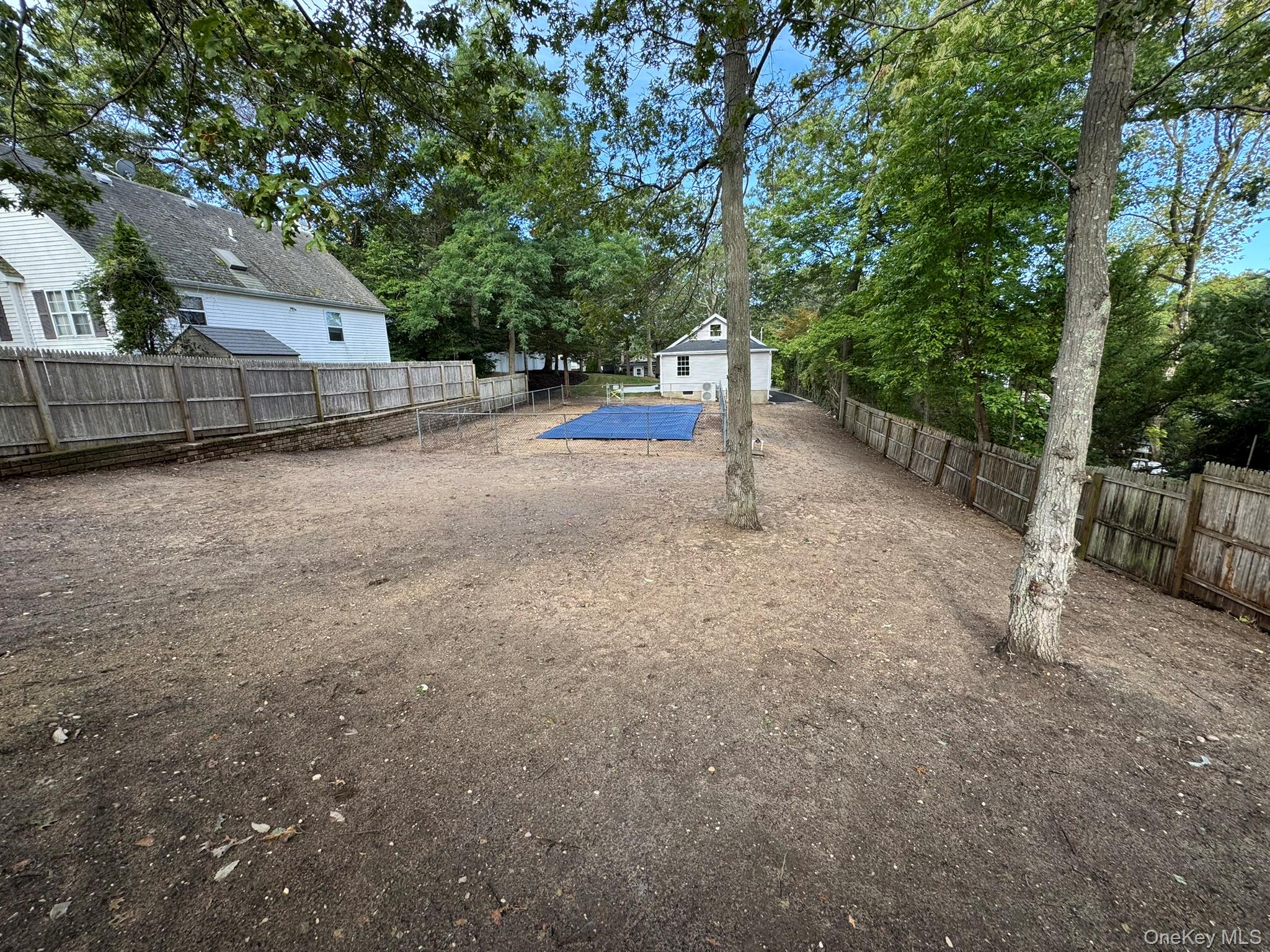 27 Evergreen Road, Rocky Point, NY 11778