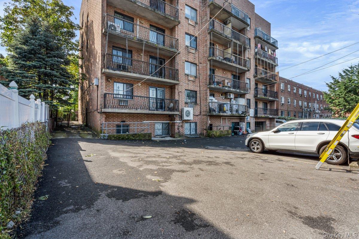 147-45 Barclay Ave # 2, Flushing, NY 11355