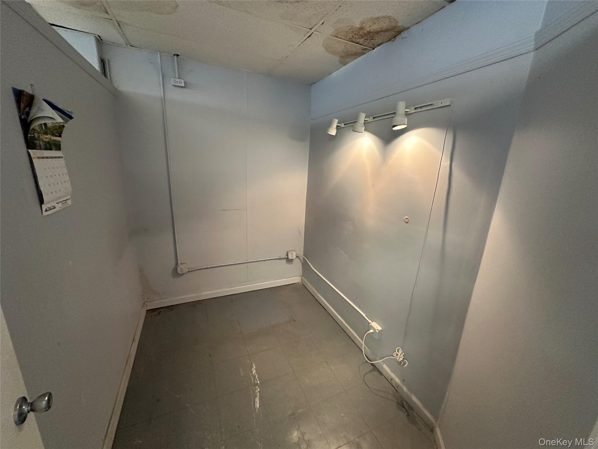 208 Willis Avenue, Mineola, NY 11501