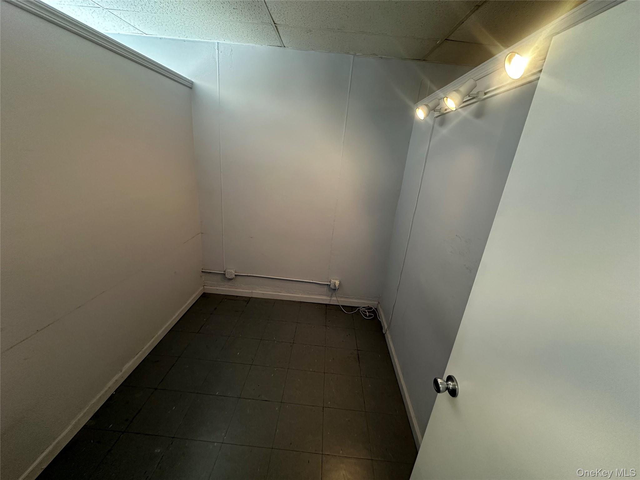 208 Willis Avenue, Mineola, NY 11501