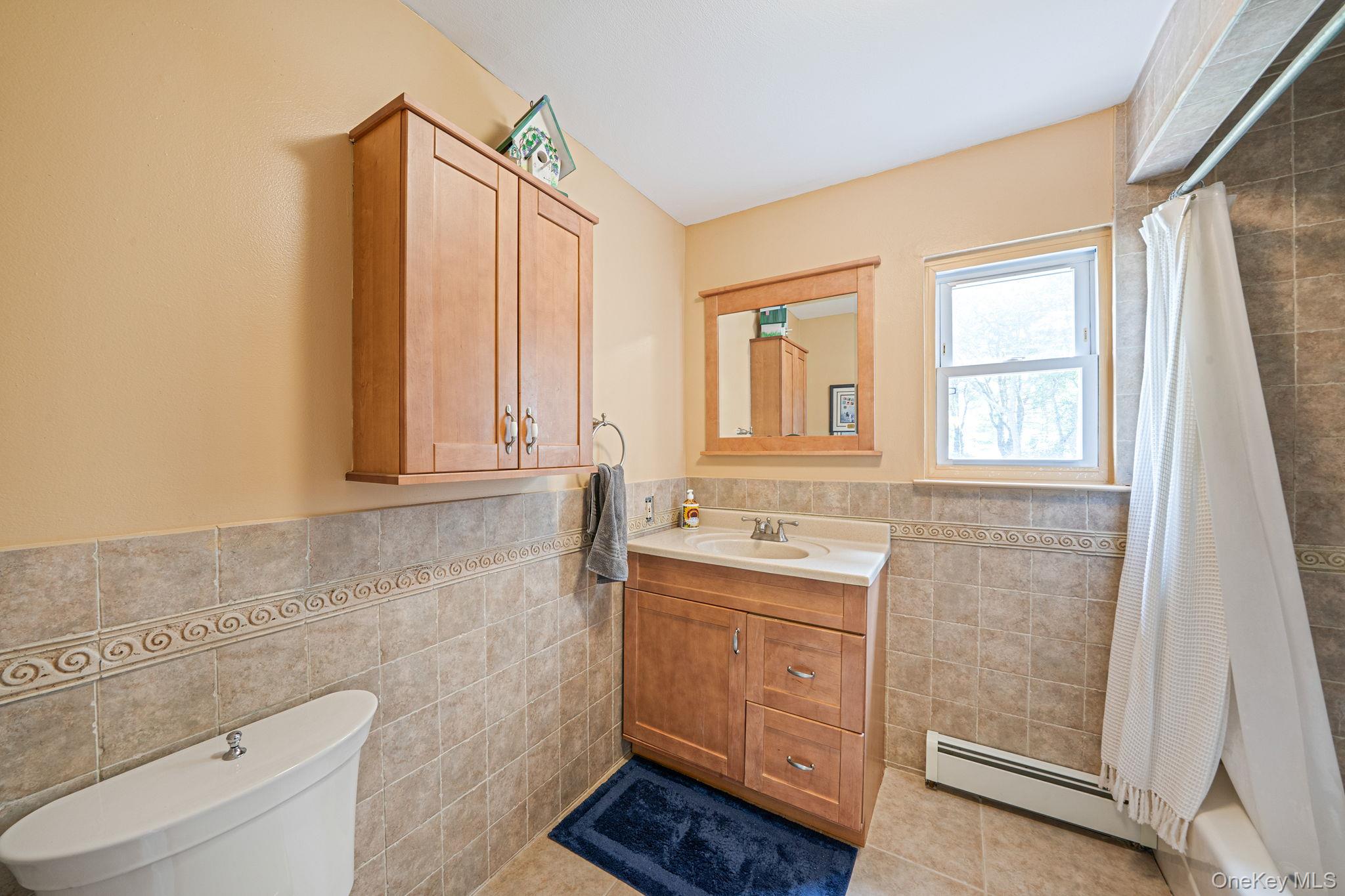 6 Azurean Court, Mount Sinai, NY 11766