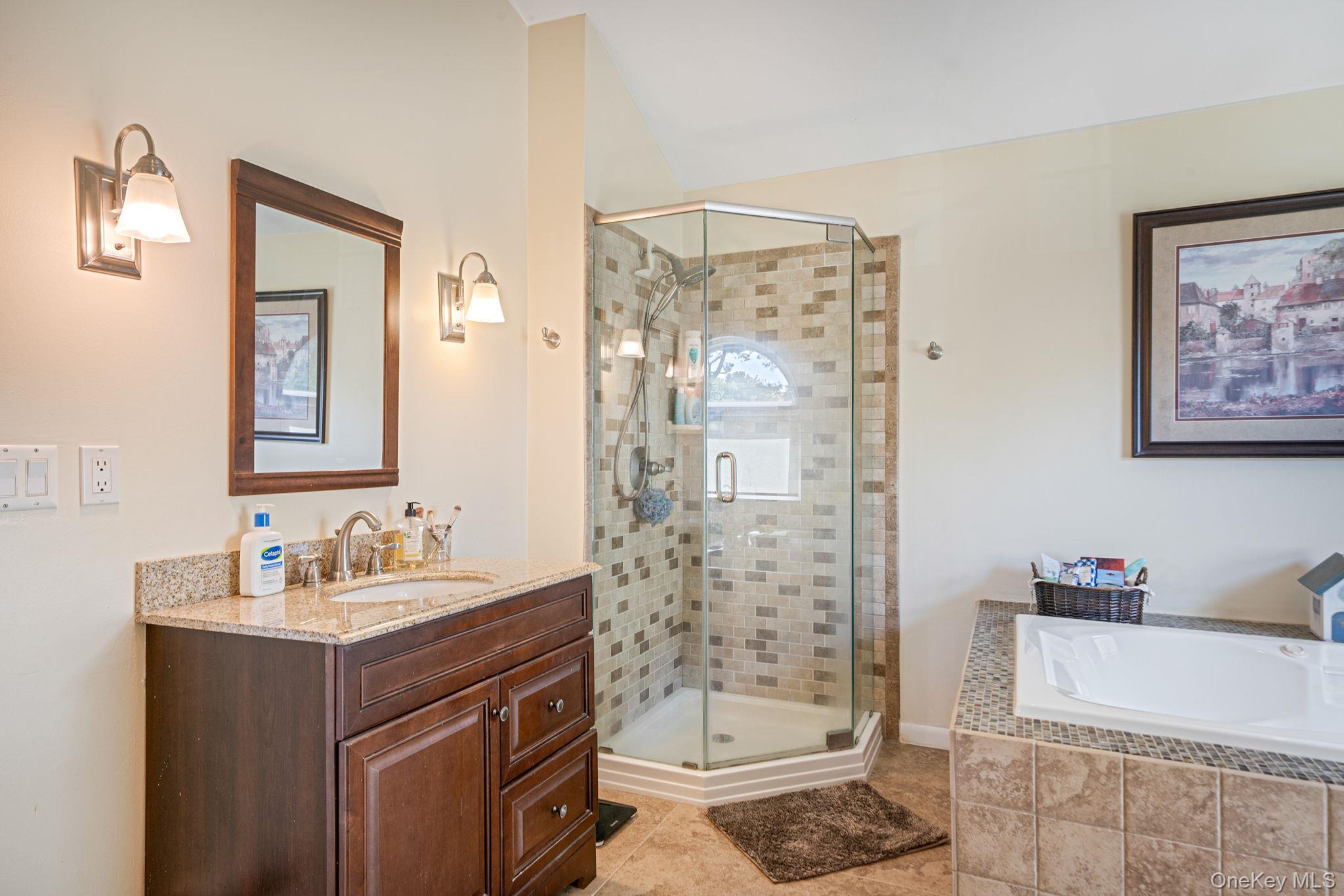 6 Azurean Court, Mount Sinai, NY 11766