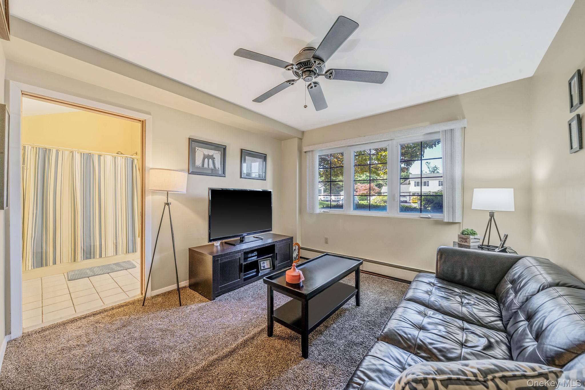 6 Azurean Court, Mount Sinai, NY 11766