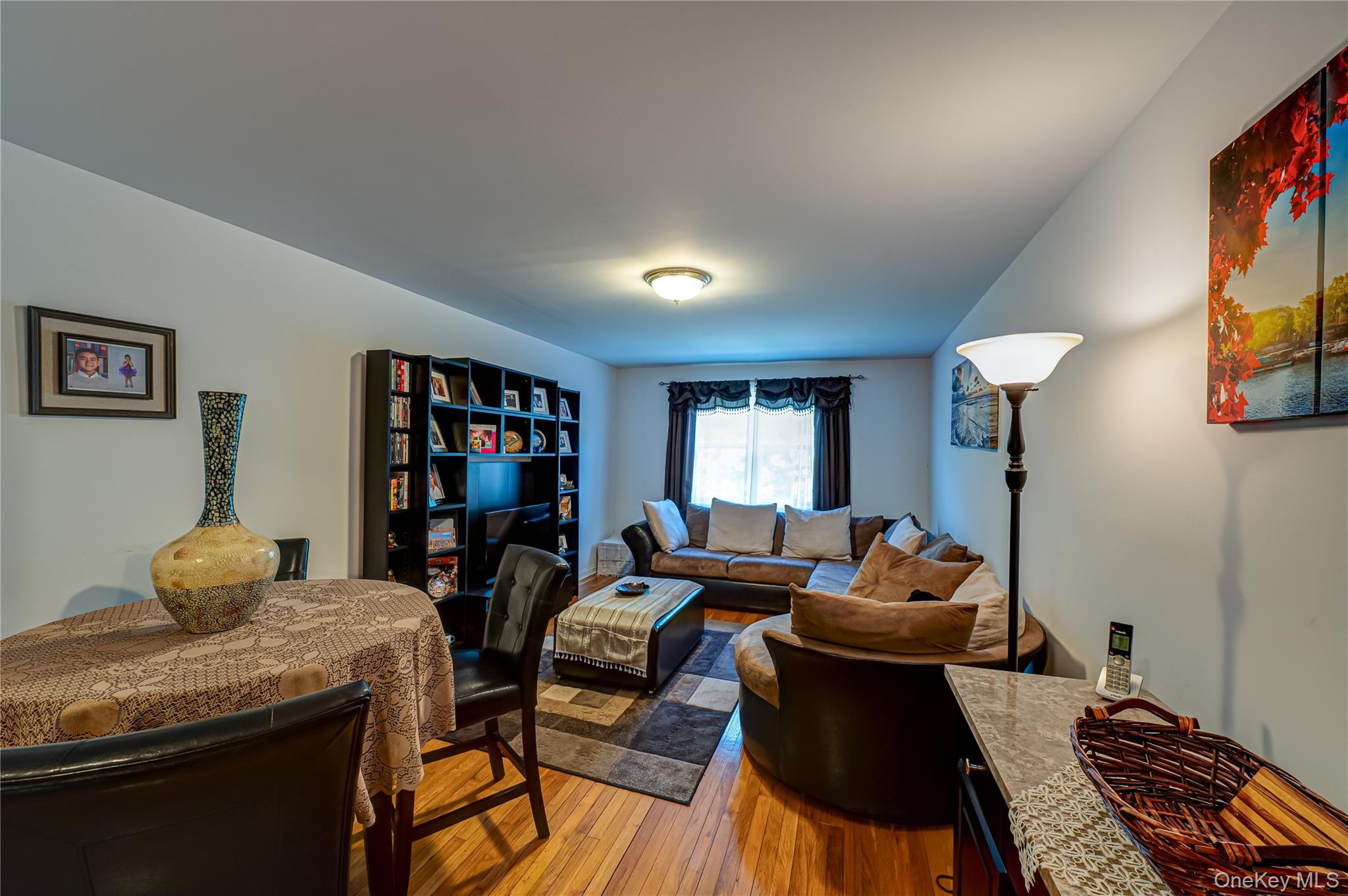 153 Smith # F22, Freeport, NY 11520