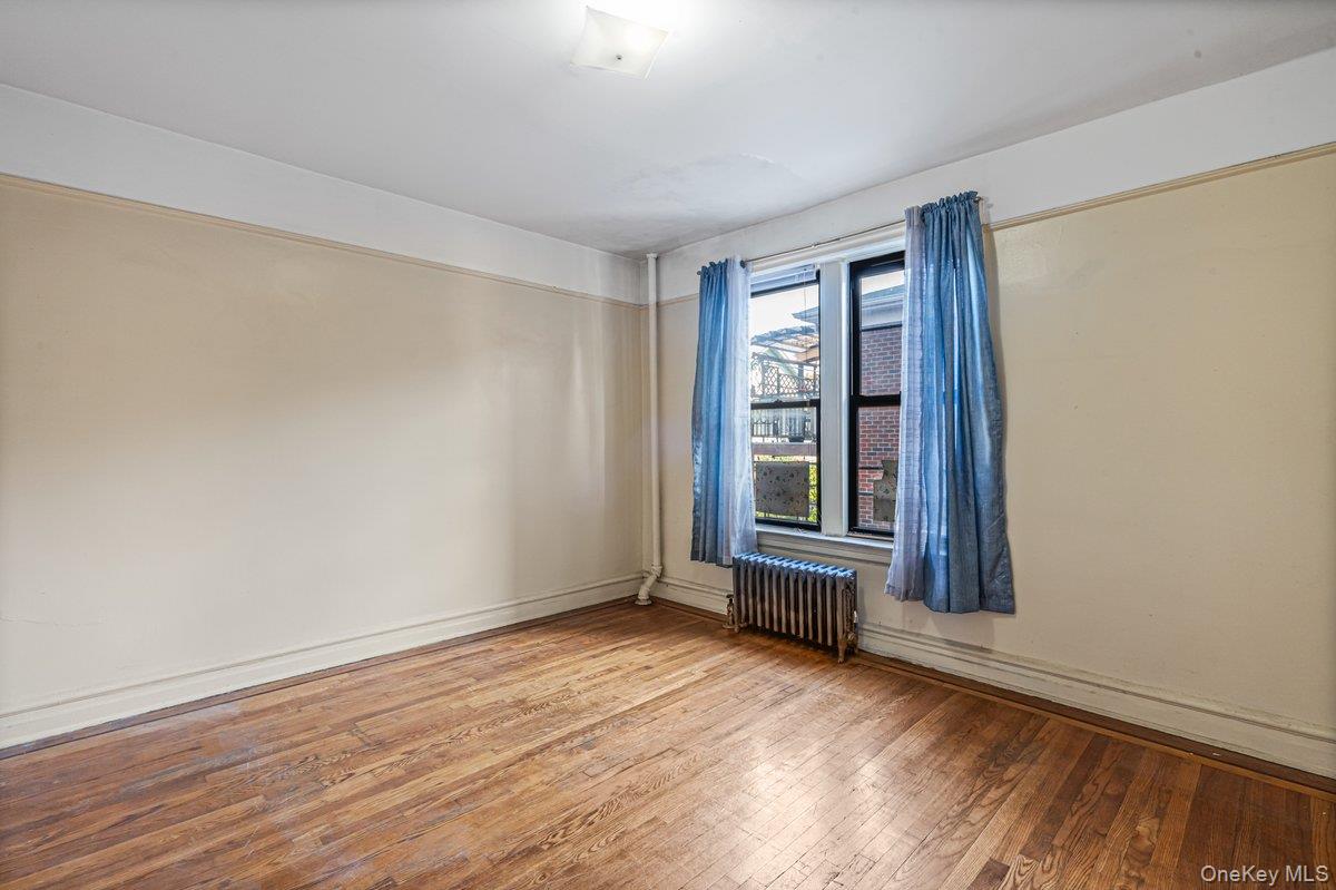 155-17 Sanford Ave # 2, Flushing, NY 11355