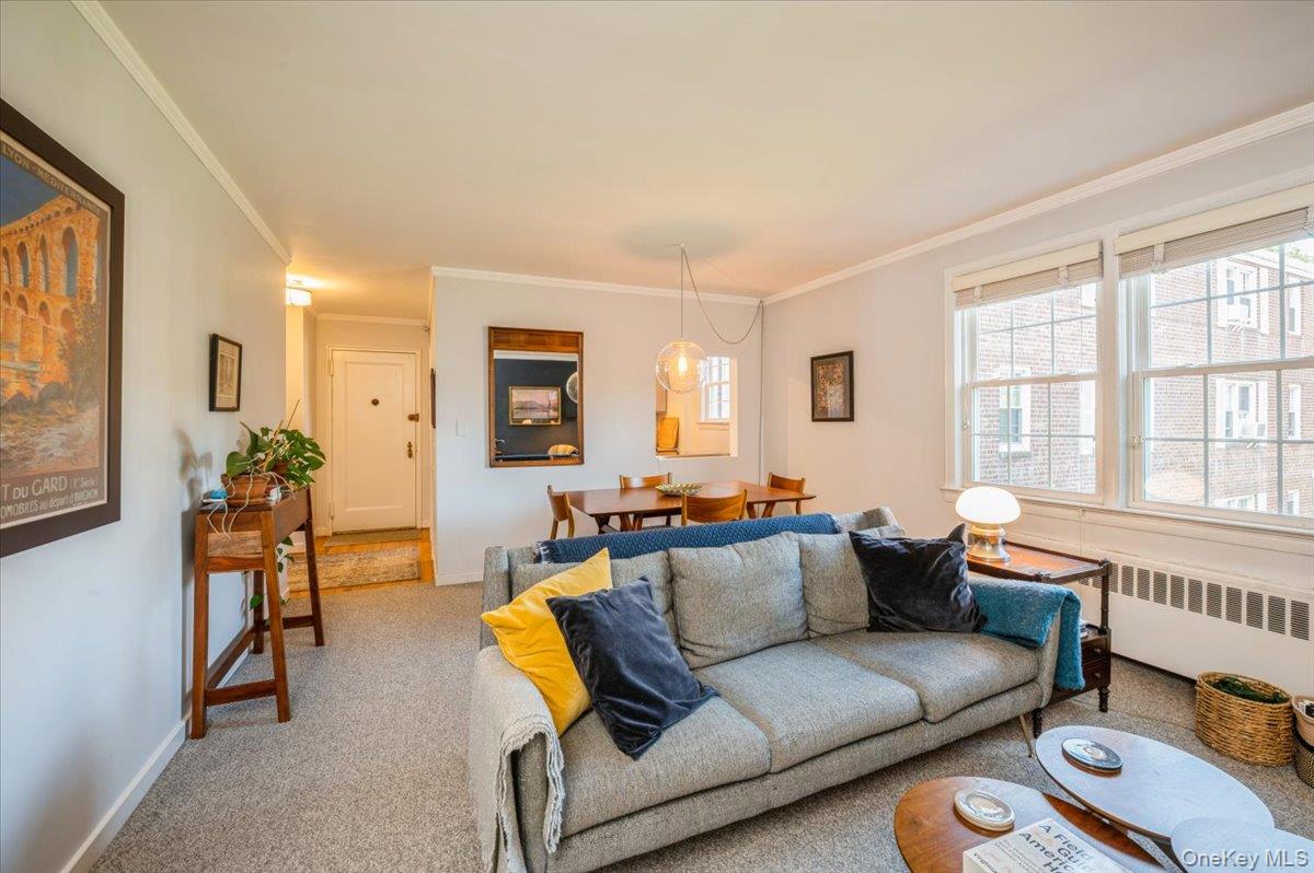 737 N Broadway # 2D, Hastings-on-Hudson, NY 10706