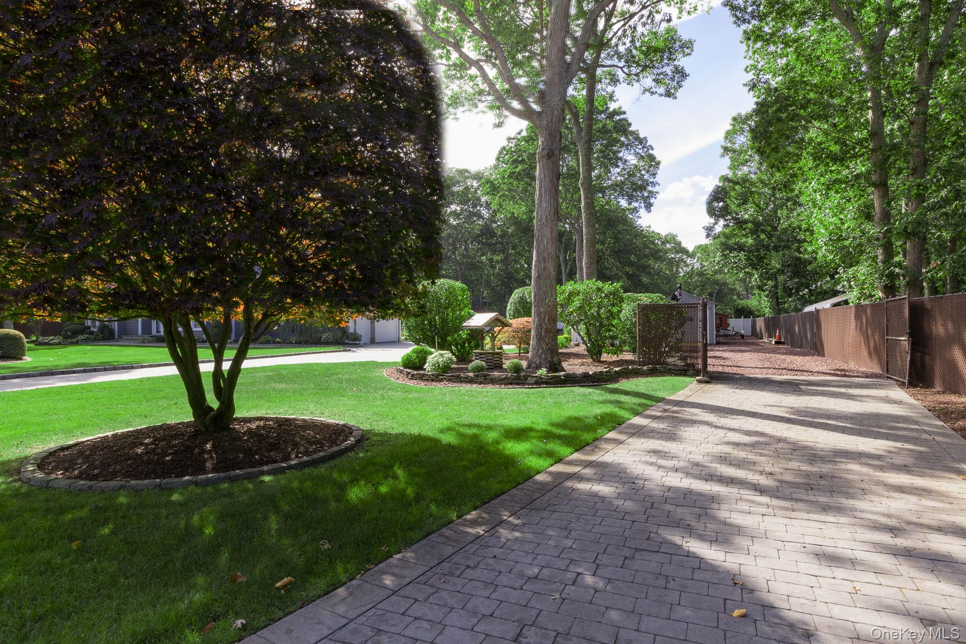 50 Margin Drive W, Shirley, NY 11967