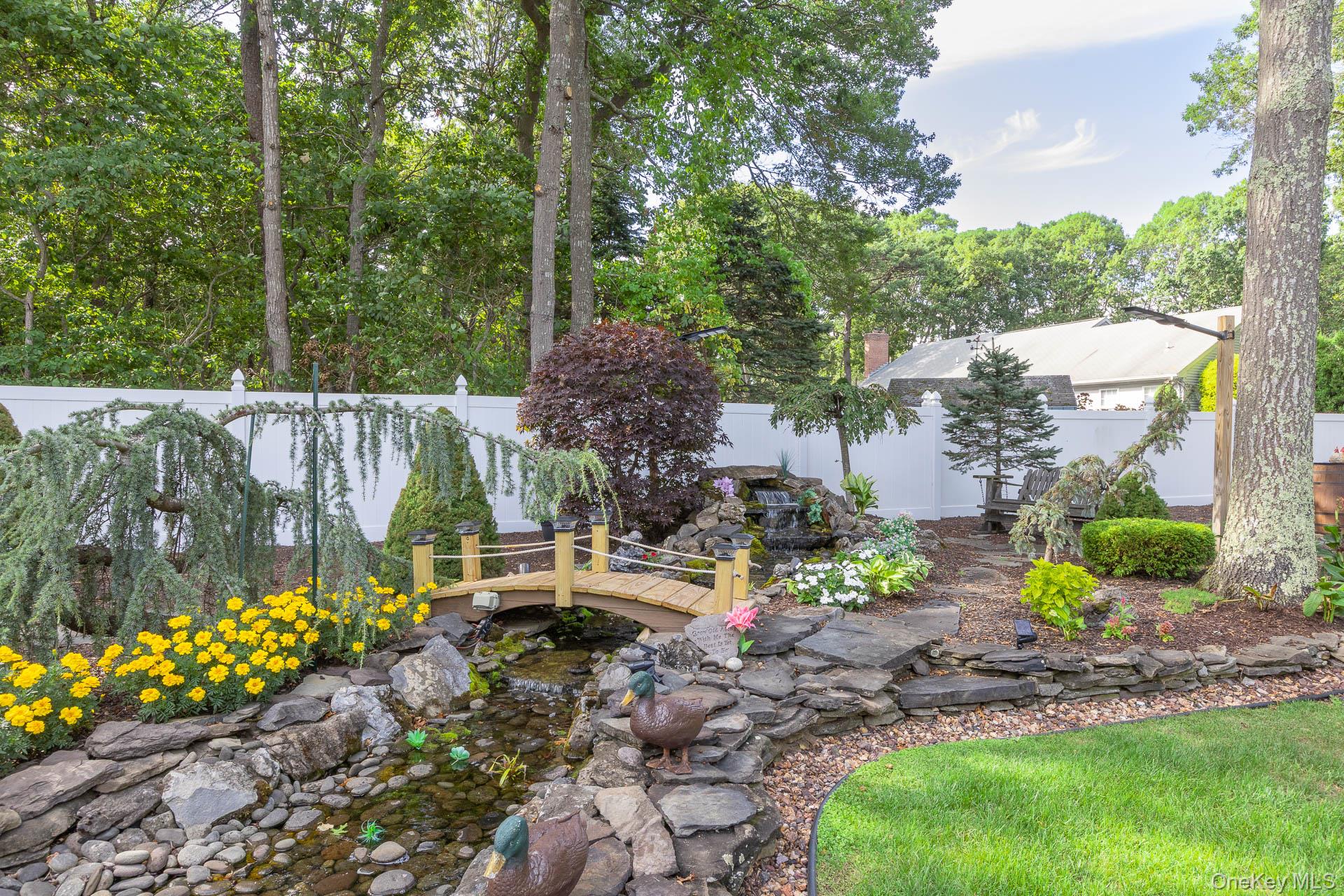 50 Margin Drive W, Shirley, NY 11967