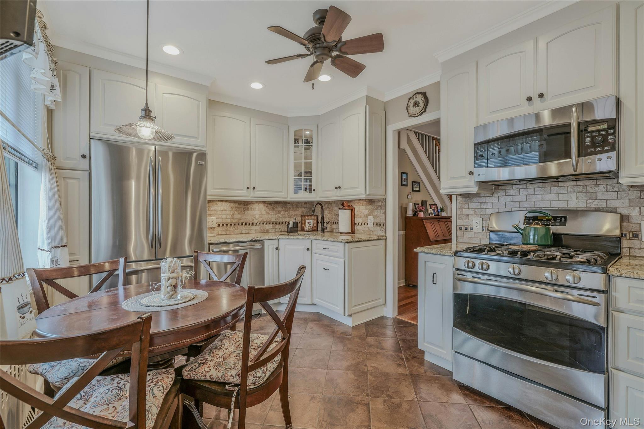 71-52 58th Road, Maspeth, NY 11378