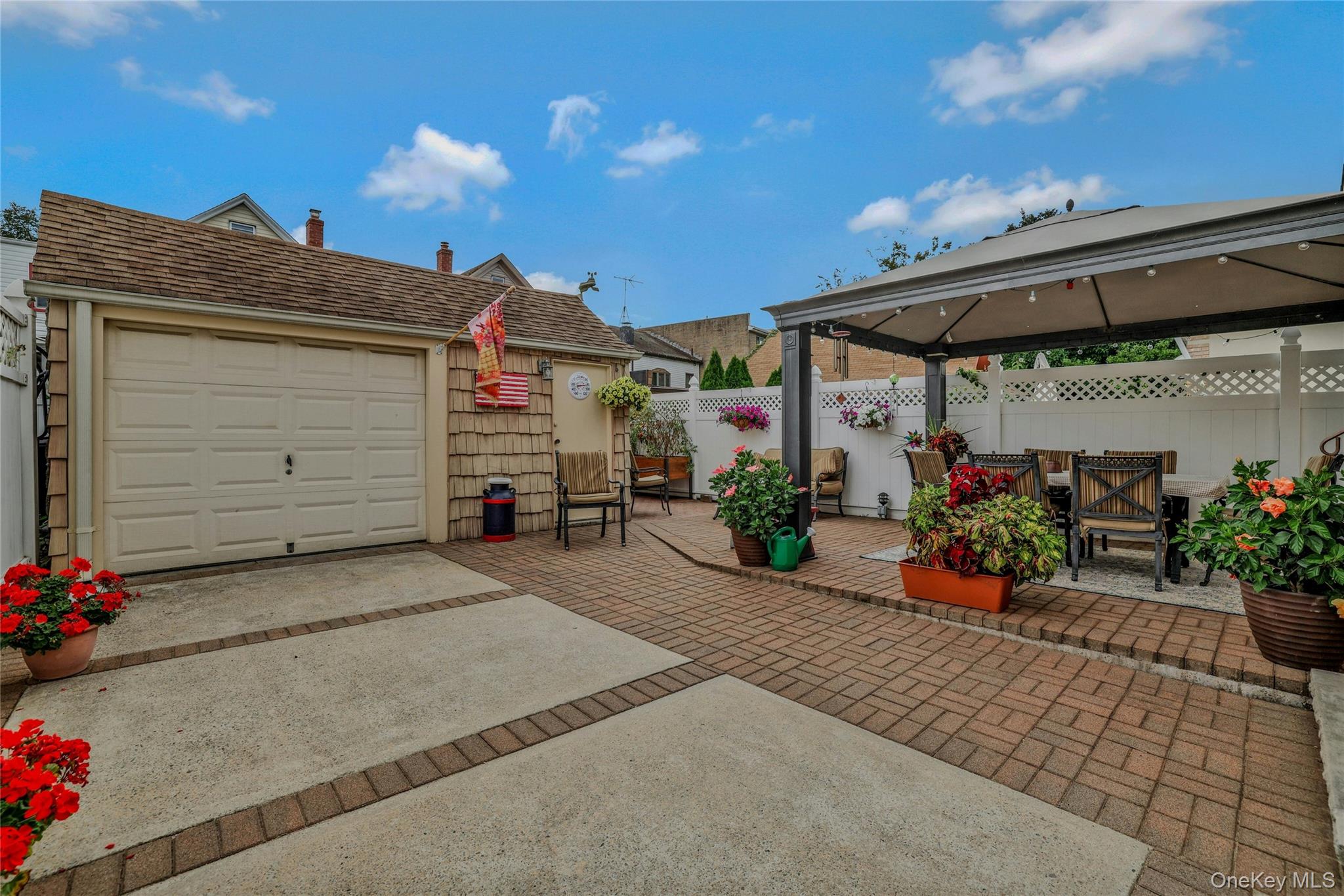 71-52 58th Road, Maspeth, NY 11378