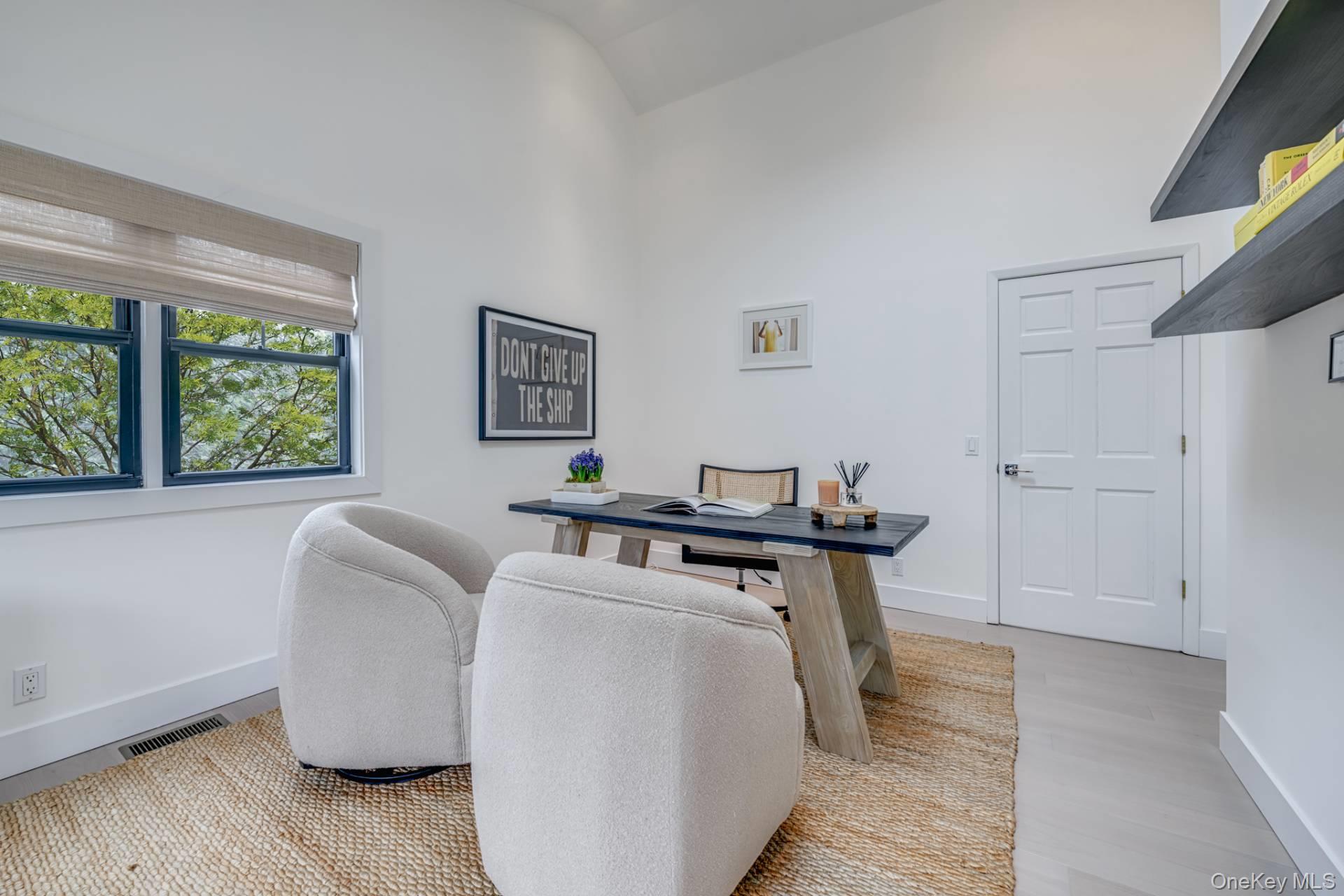 1036 Head Of Pond Road, Water Mill, NY 11976