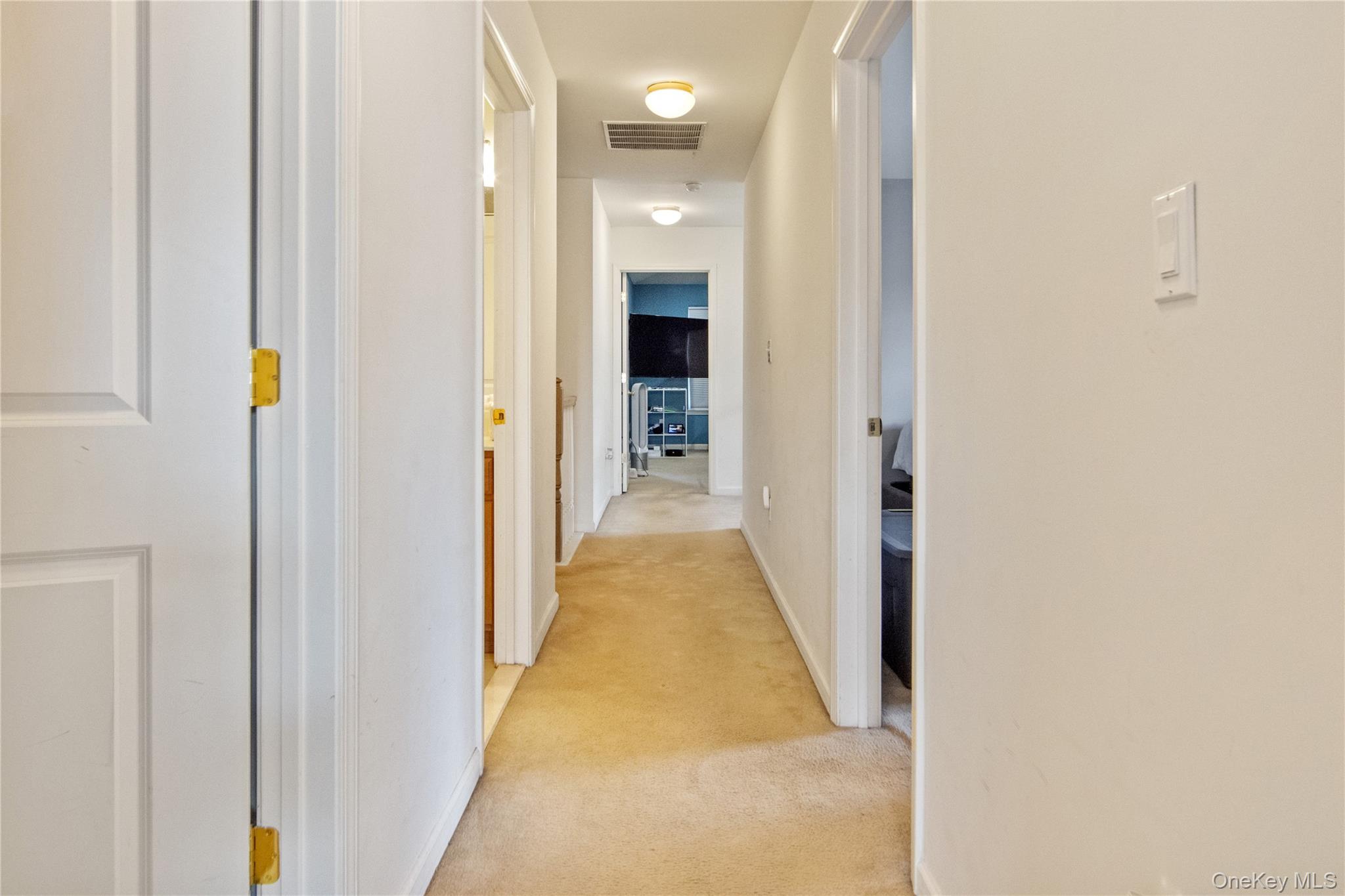 11 Cobblestone Lane, Middletown, NY 10940