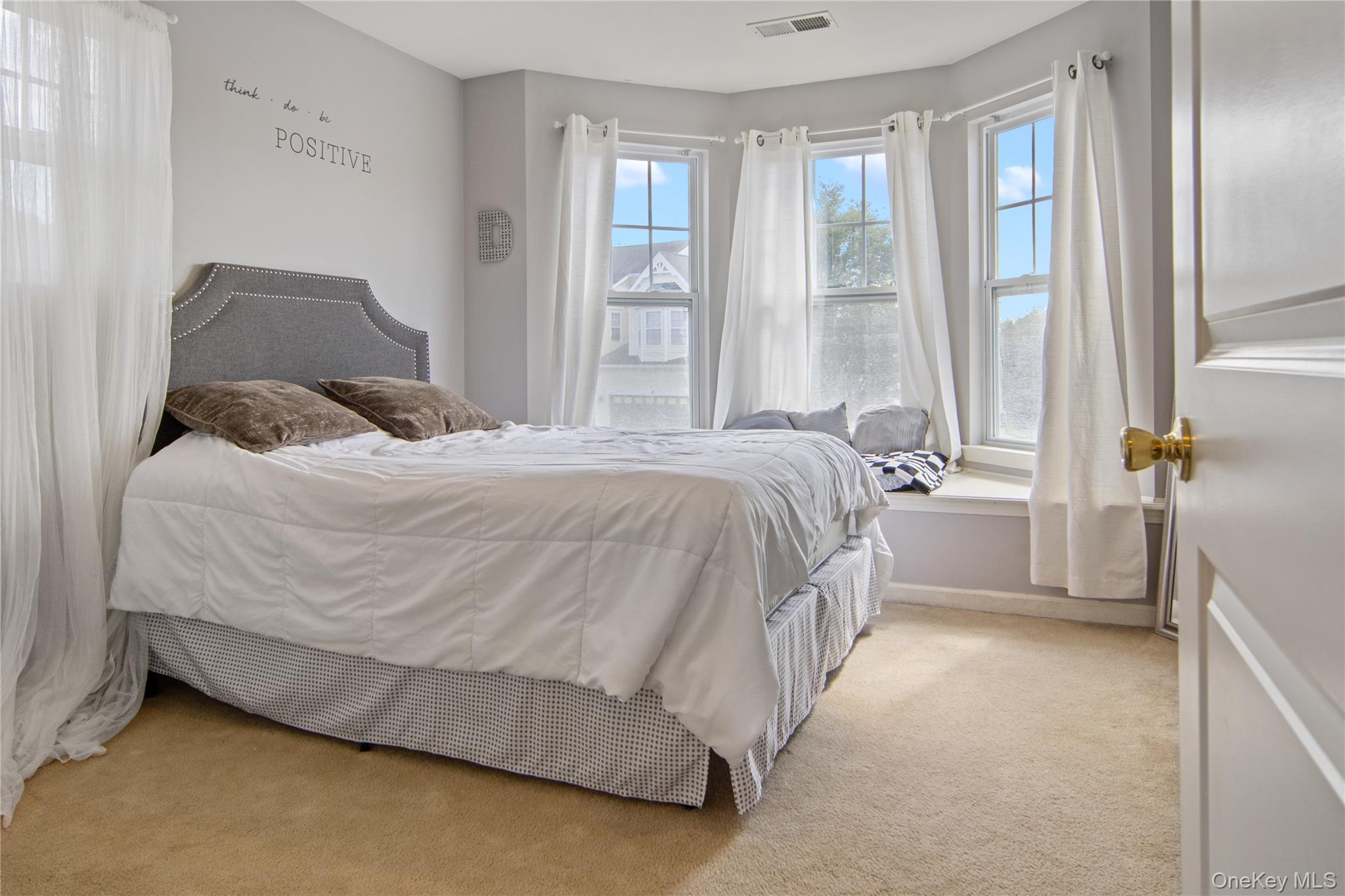 11 Cobblestone Lane, Middletown, NY 10940