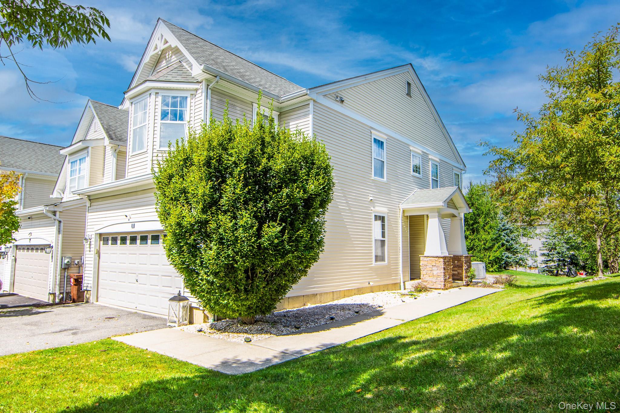 11 Cobblestone Lane, Middletown, NY 10940