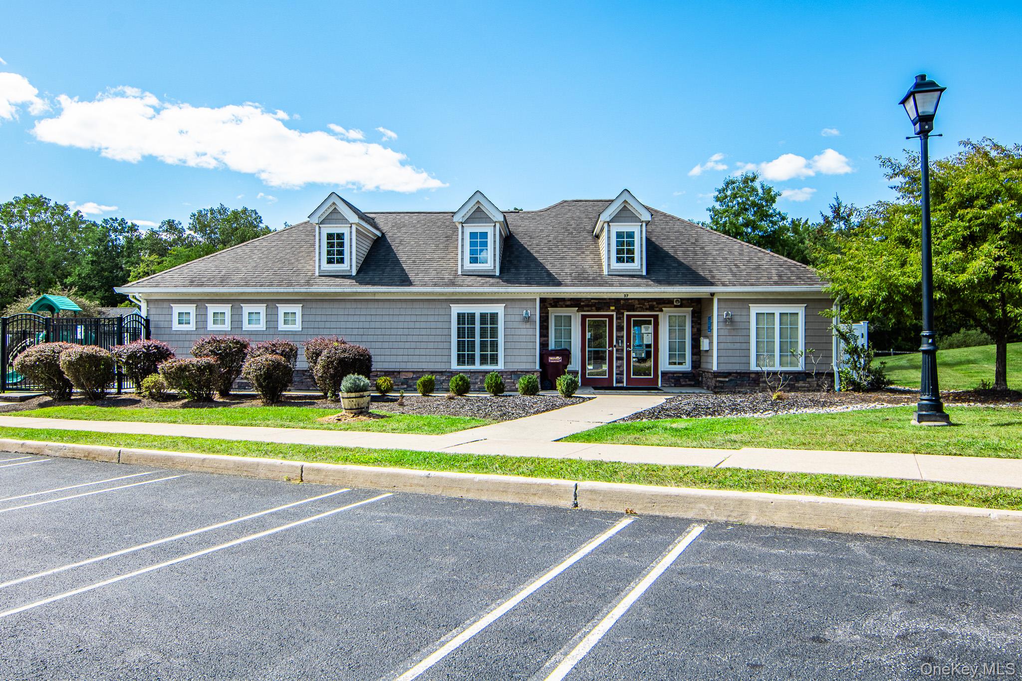 11 Cobblestone Lane, Middletown, NY 10940