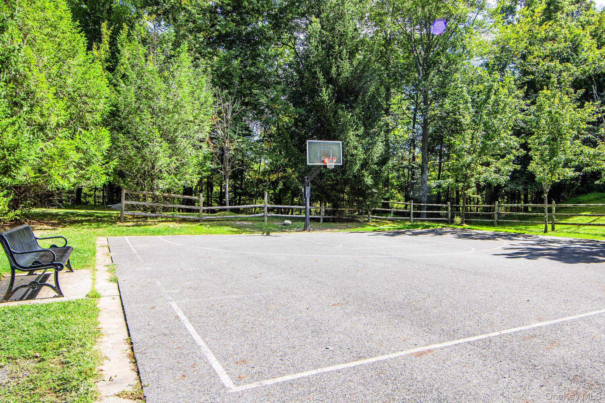 11 Cobblestone Lane, Middletown, NY 10940