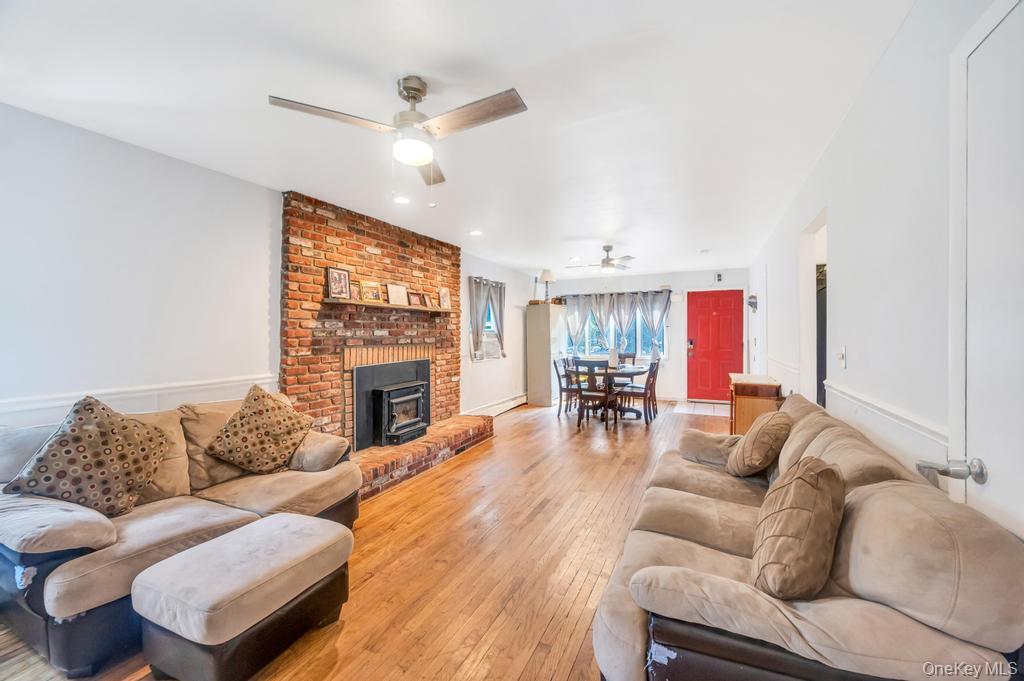 309 Dogwood Road W, Mastic Beach, NY 11951