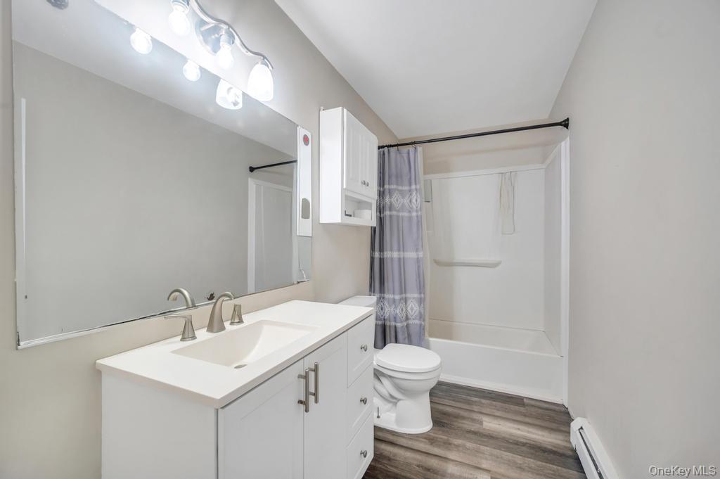 309 Dogwood Road W, Mastic Beach, NY 11951