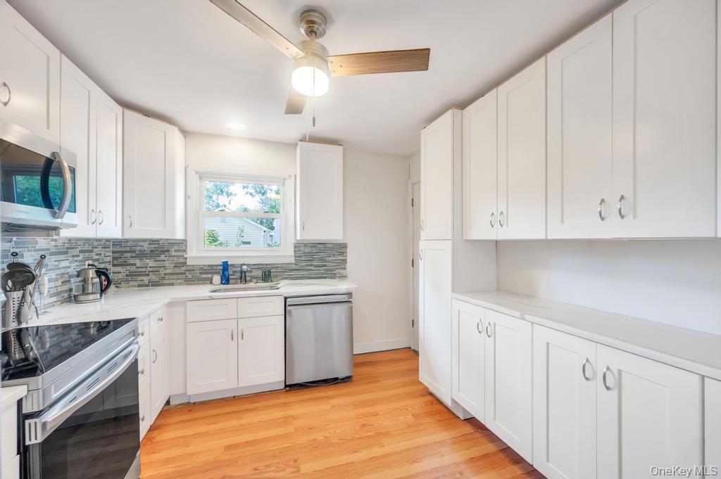 309 Dogwood Road W, Mastic Beach, NY 11951