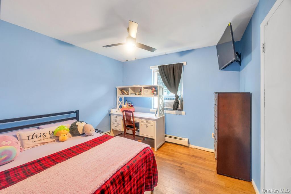 309 Dogwood Road W, Mastic Beach, NY 11951