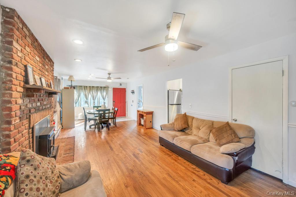 309 Dogwood Road W, Mastic Beach, NY 11951