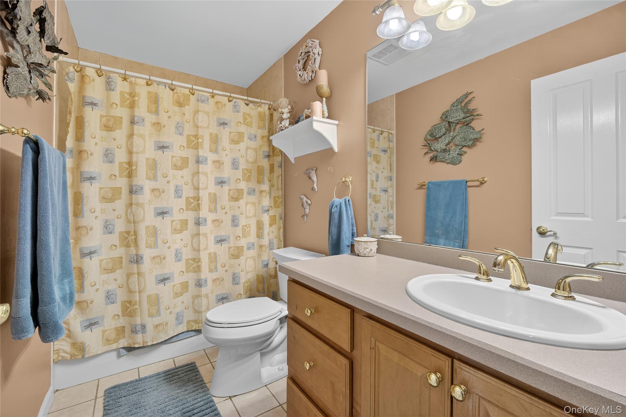 14 Meadow Crest Drive, Mahopac, NY 10541