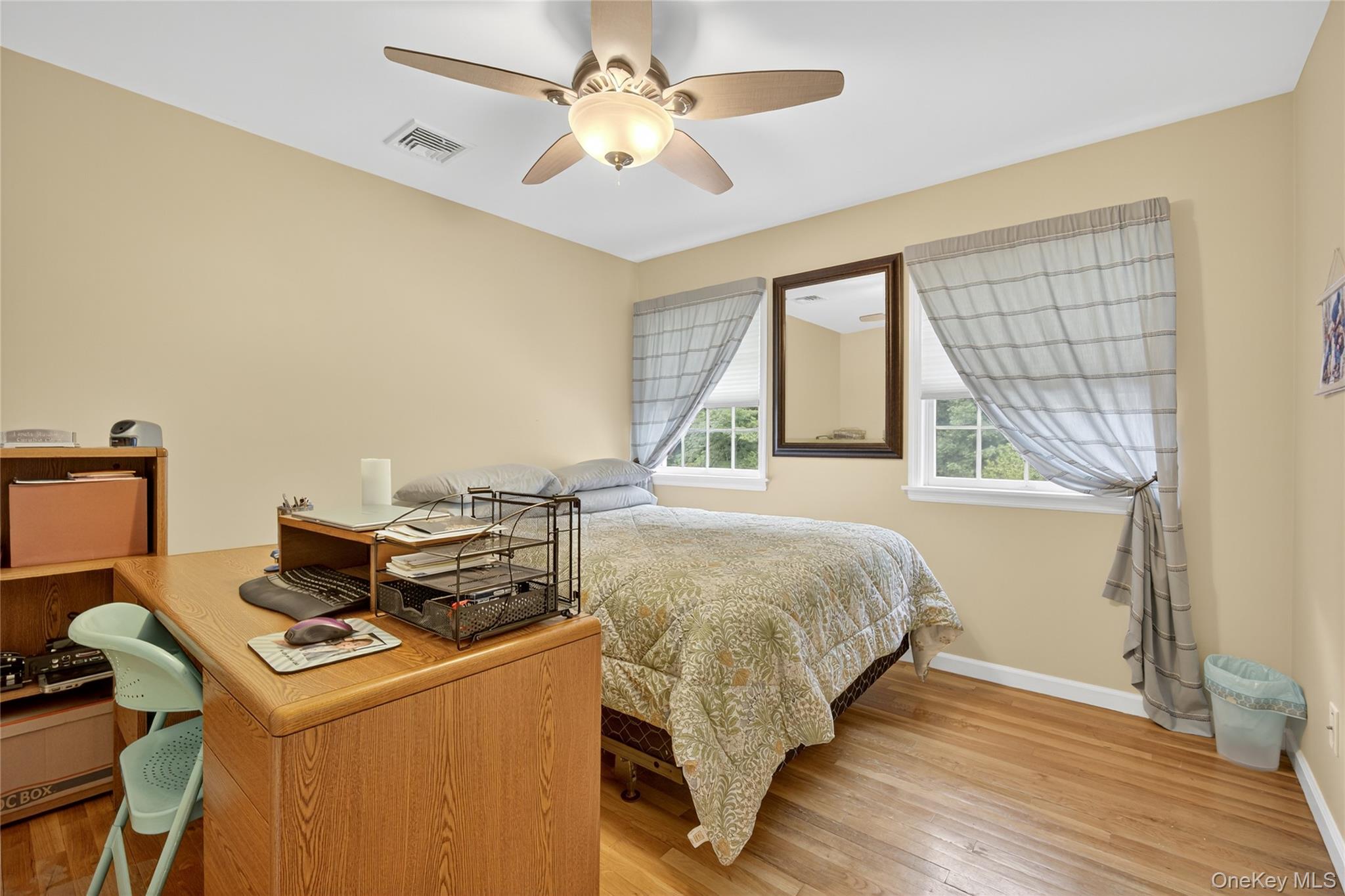 14 Meadow Crest Drive, Mahopac, NY 10541