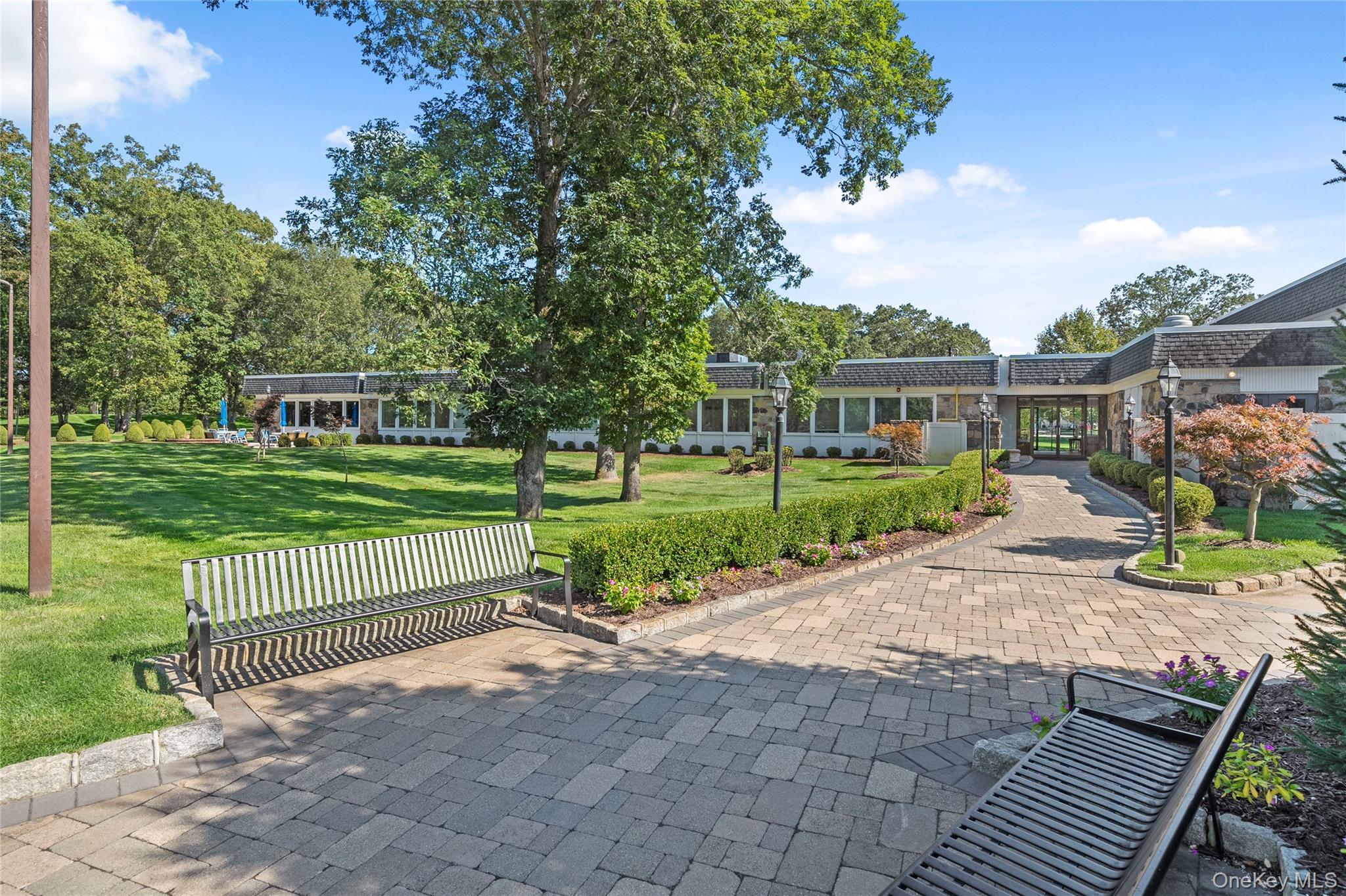 227 Blackpool Court # D, Ridge, NY 11961