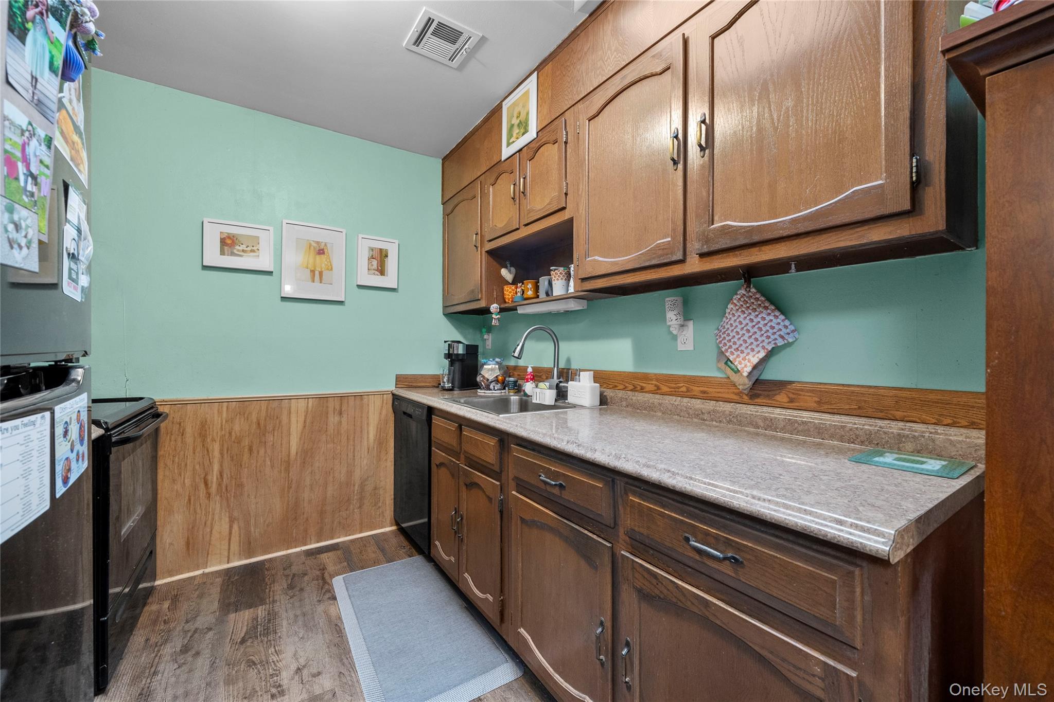 227 Blackpool Court # D, Ridge, NY 11961