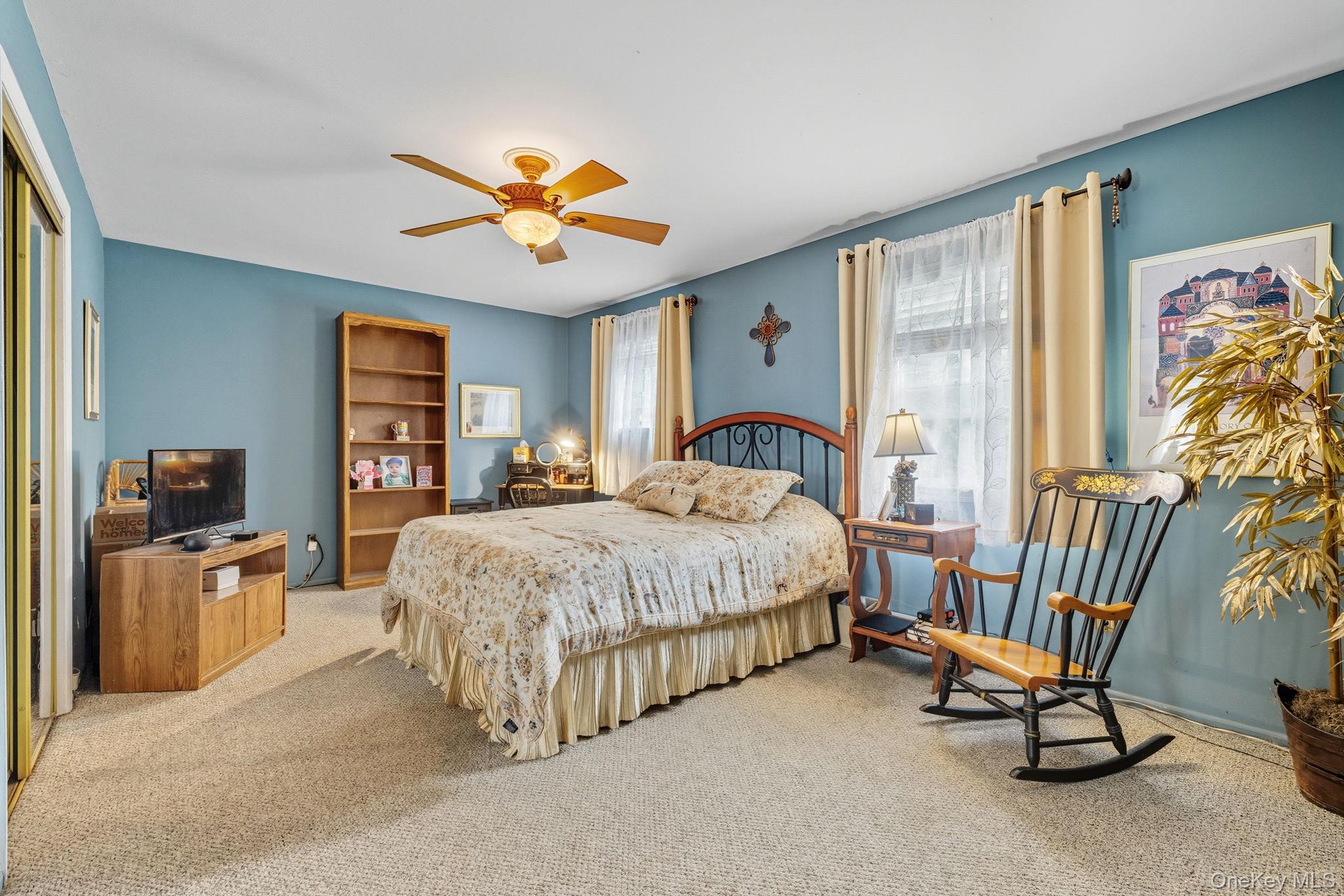 2 Fawn Ridge Court, Harriman, NY 10926