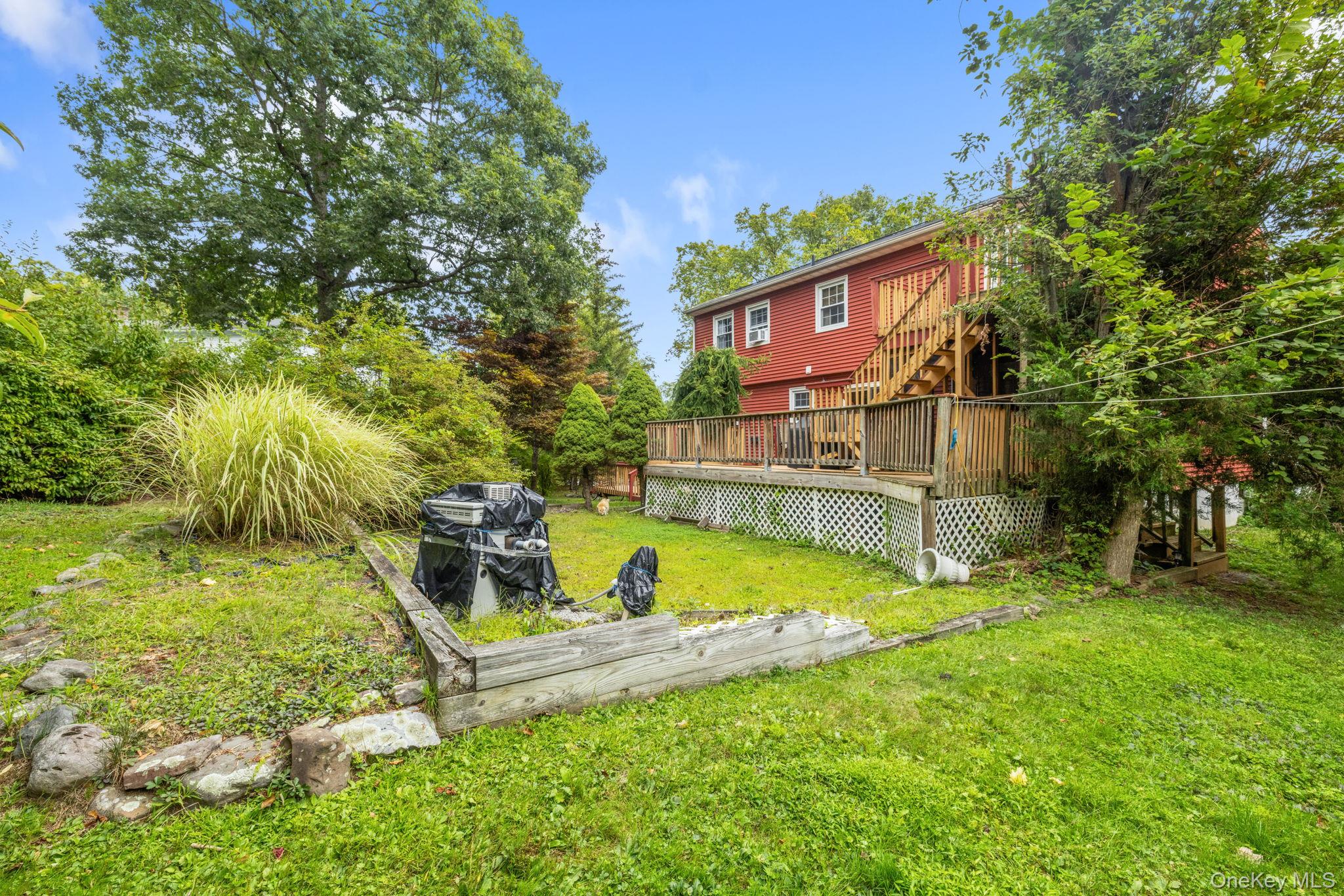 2 Fawn Ridge Court, Harriman, NY 10926