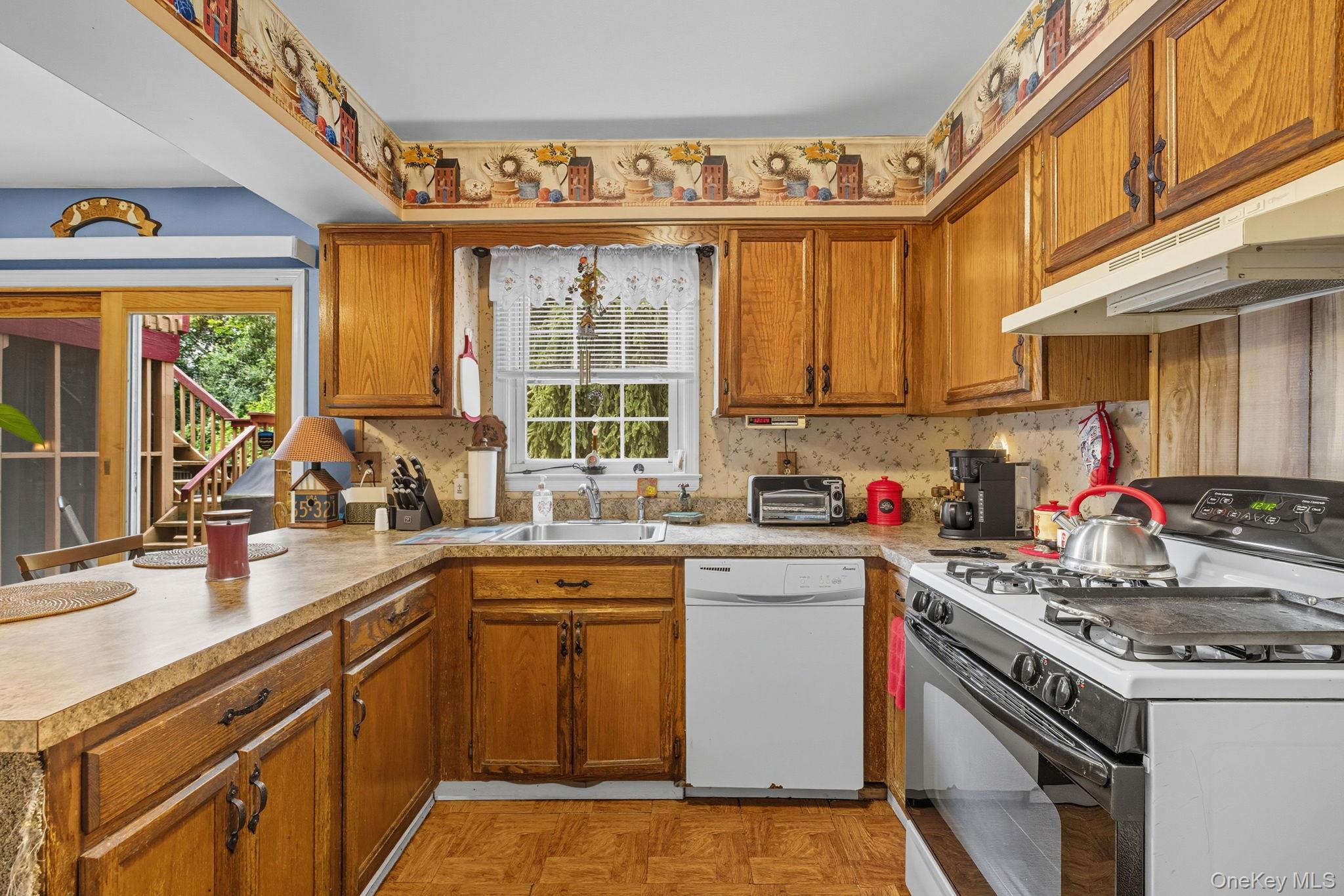 2 Fawn Ridge Court, Harriman, NY 10926