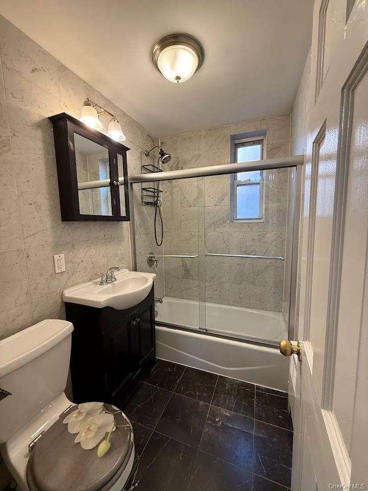 6011 Broadway # 1M, Woodside, NY 11377