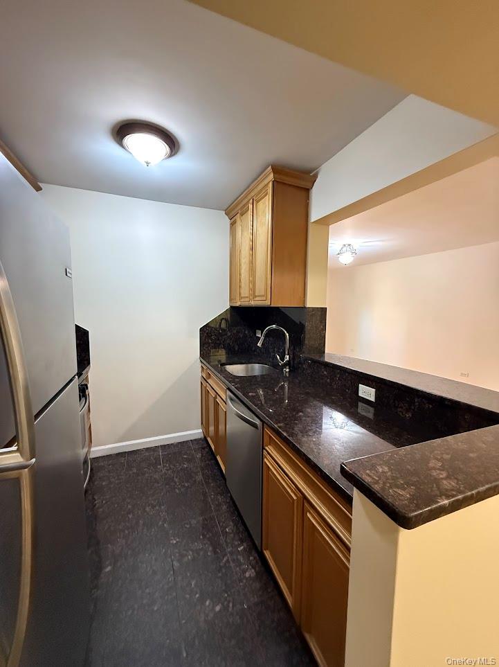 6011 Broadway # 1M, Woodside, NY 11377