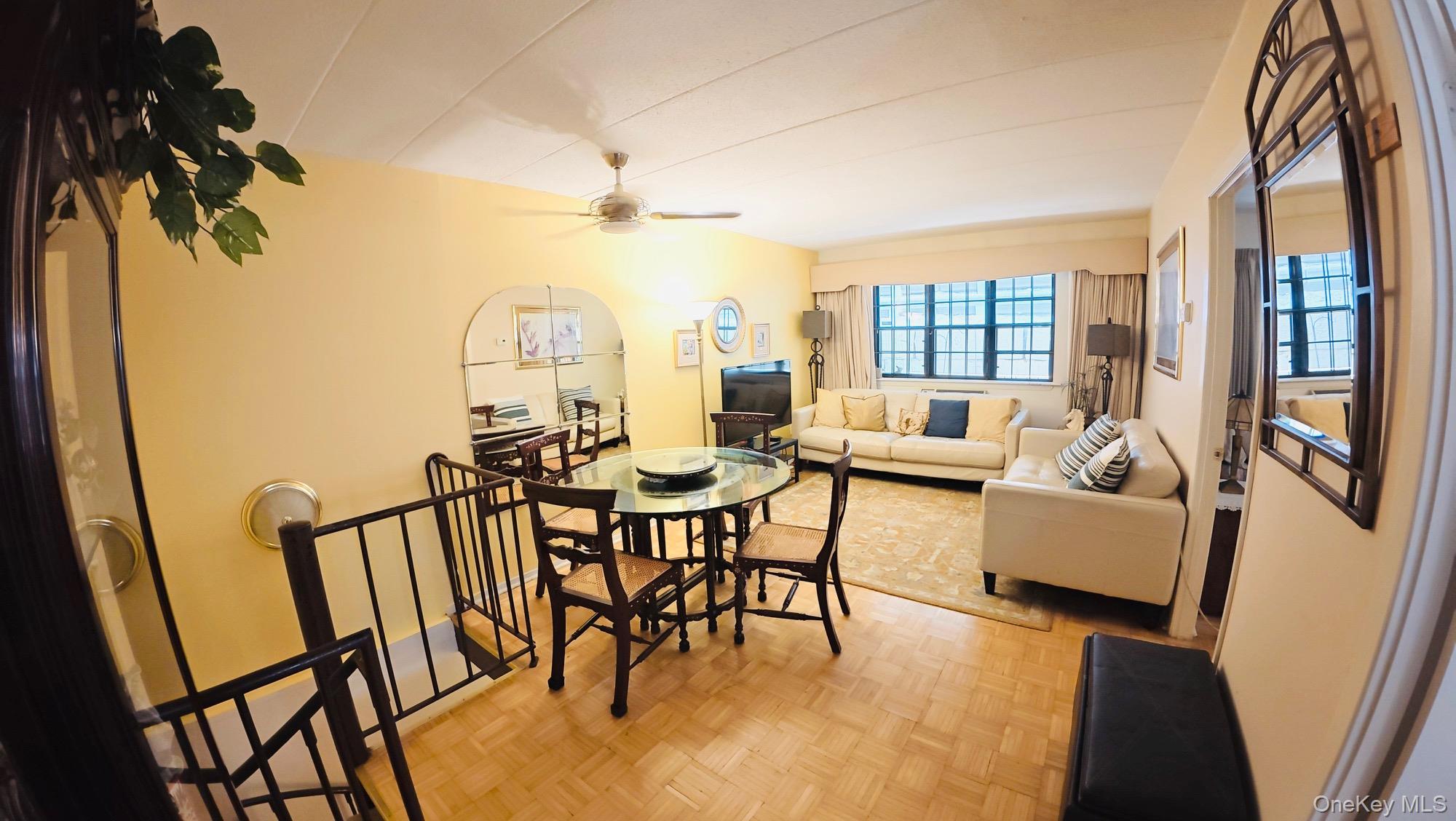 68-09 242nd Street # 33A, Little Neck, NY 11362