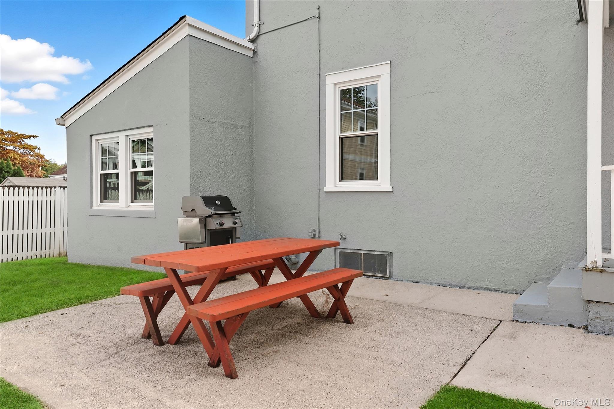 82 Shelley Avenue, Port Chester, NY 10573