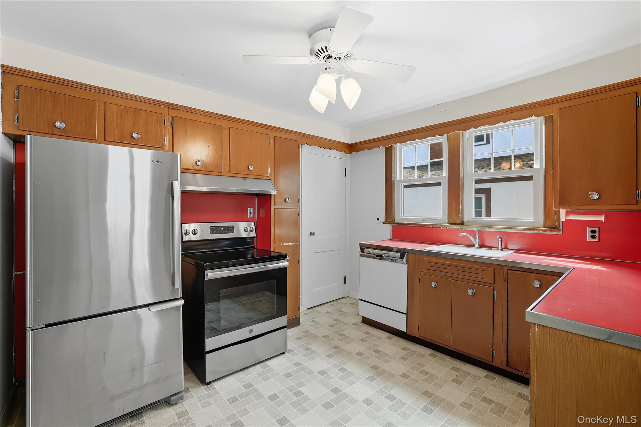 82 Shelley Avenue, Port Chester, NY 10573