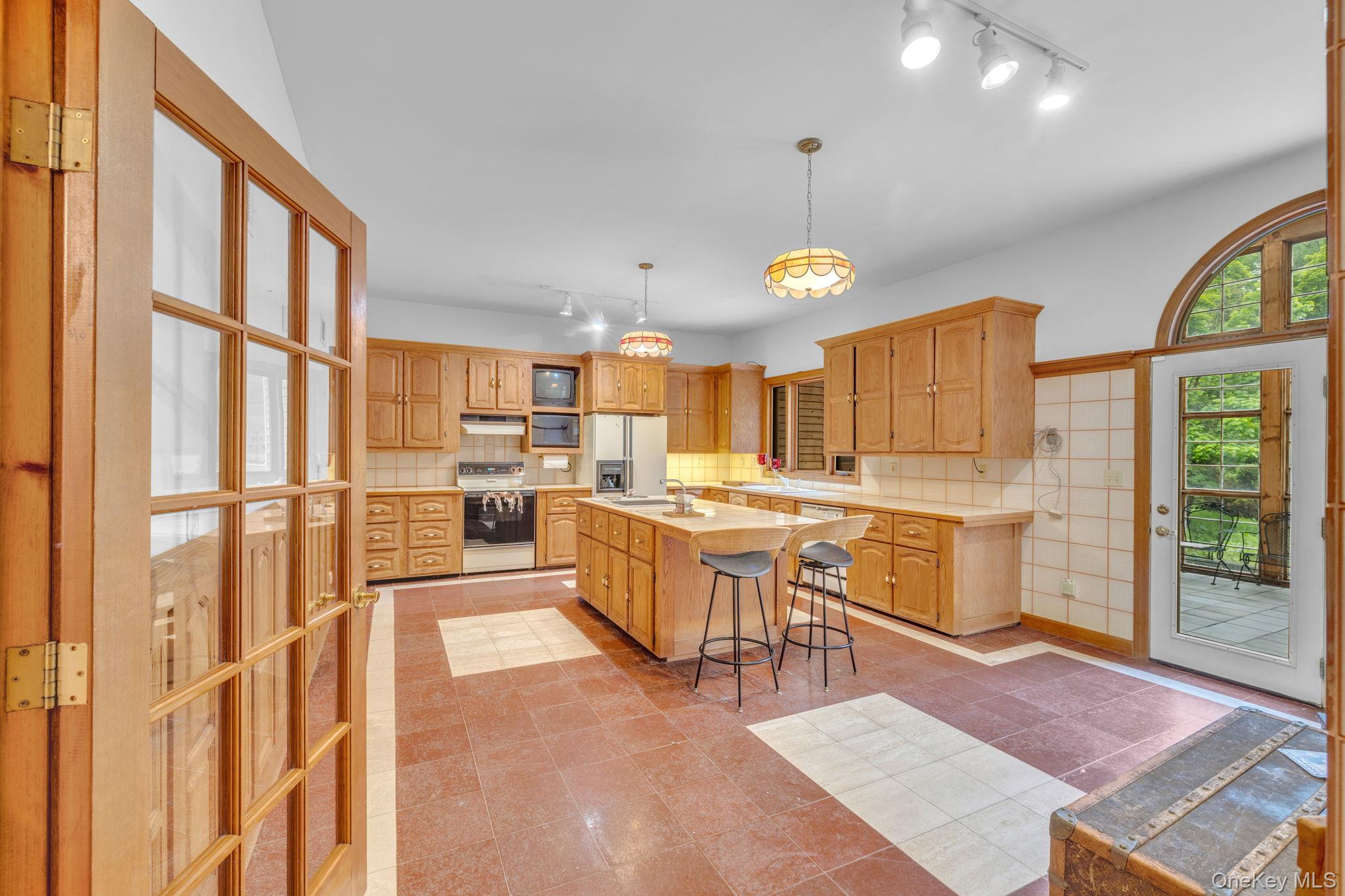 3893 Route 82, Millbrook, NY 12545