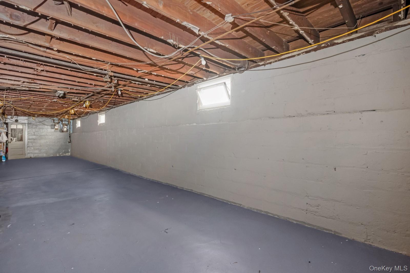 78-59 84th Street, Glendale, NY 11385