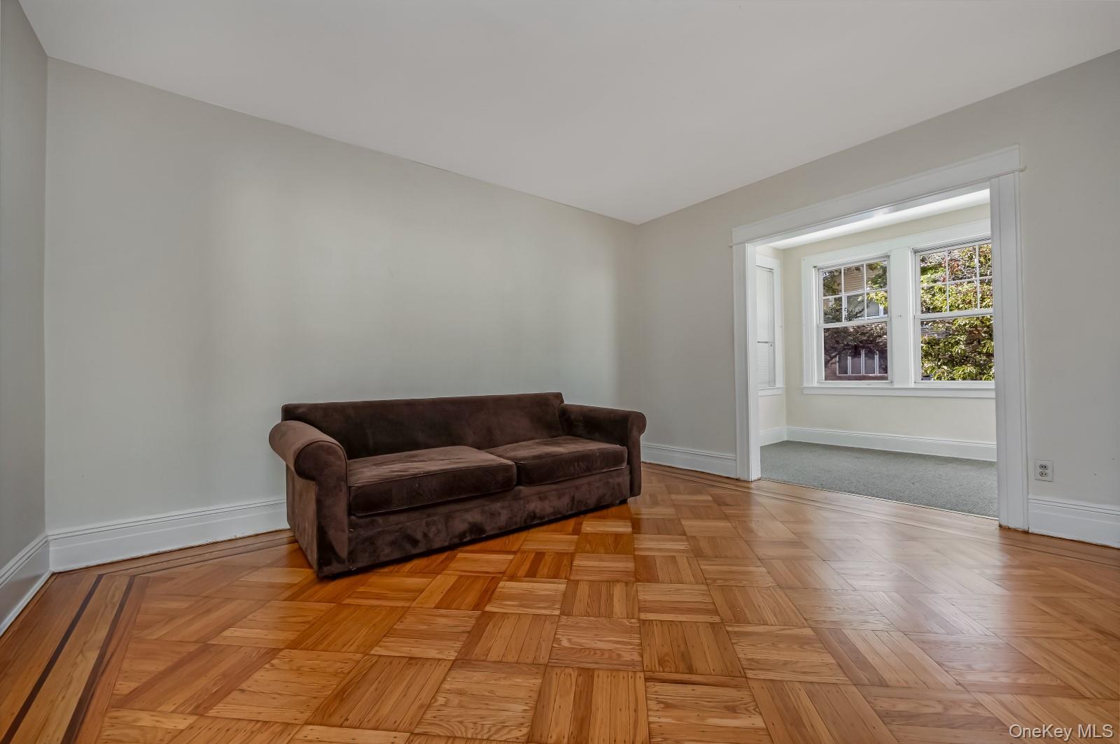 78-59 84th Street, Glendale, NY 11385