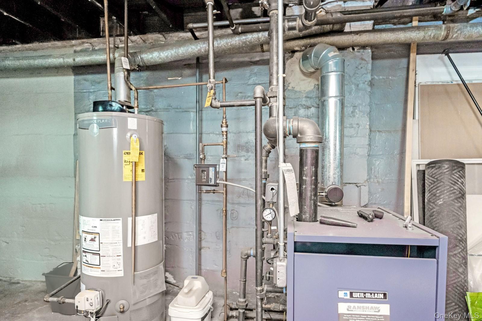 78-59 84th Street, Glendale, NY 11385