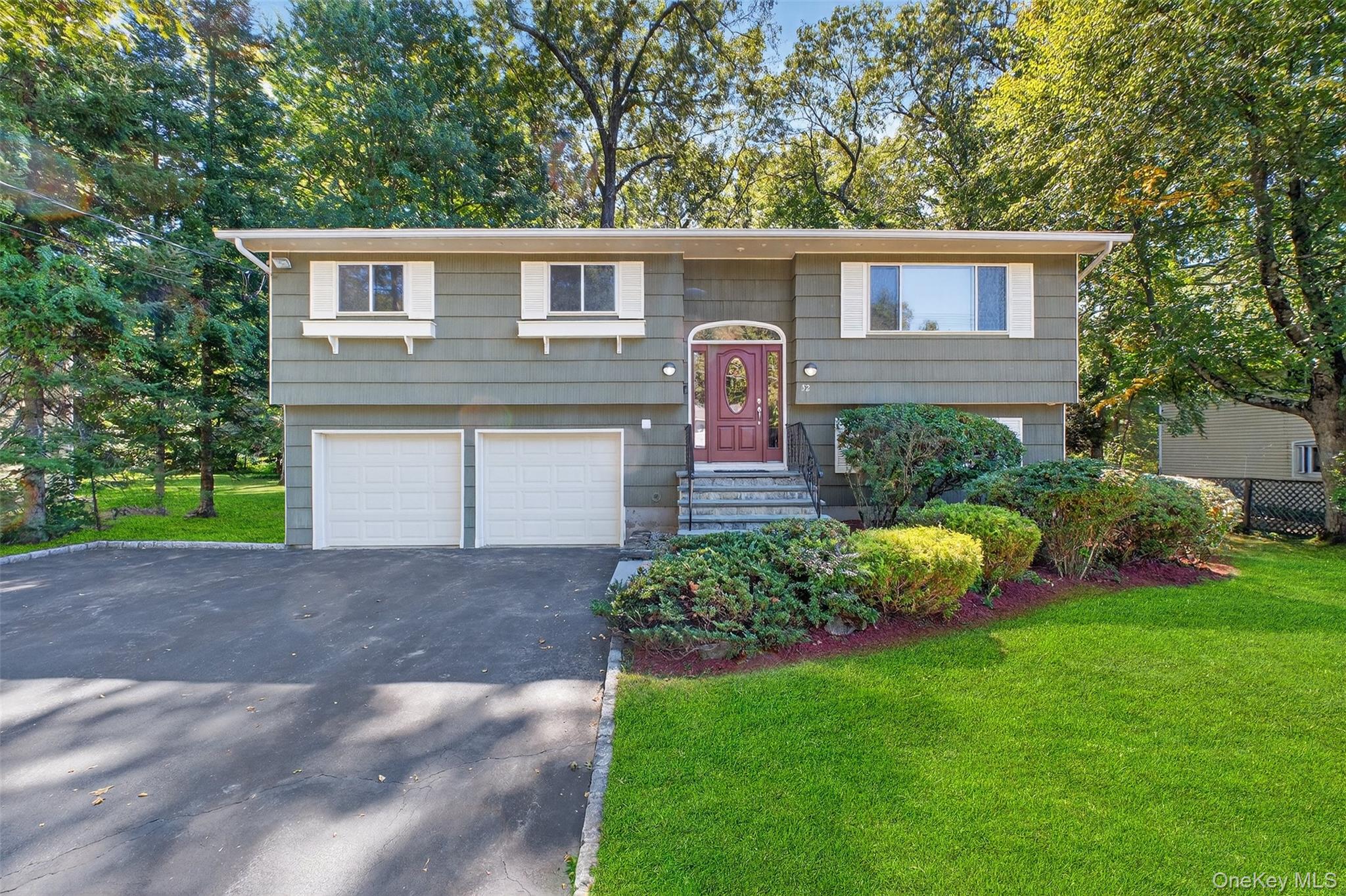 52 Winthrop Drive, Cortlandt Manor, NY 10567