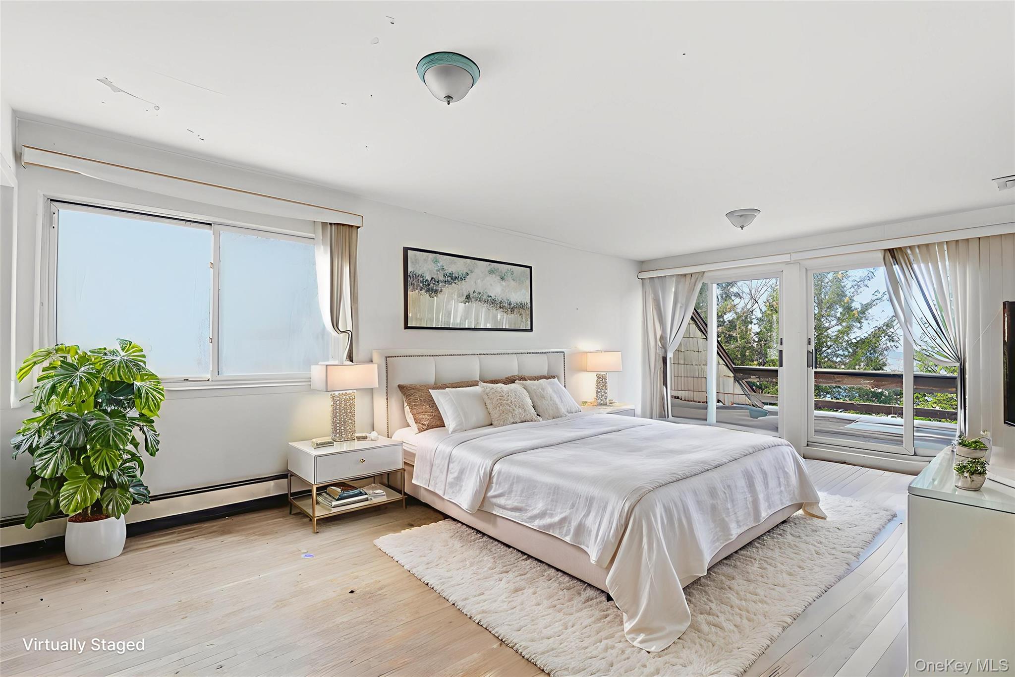 9 Beatrice Lane, Glen Cove, NY 11542